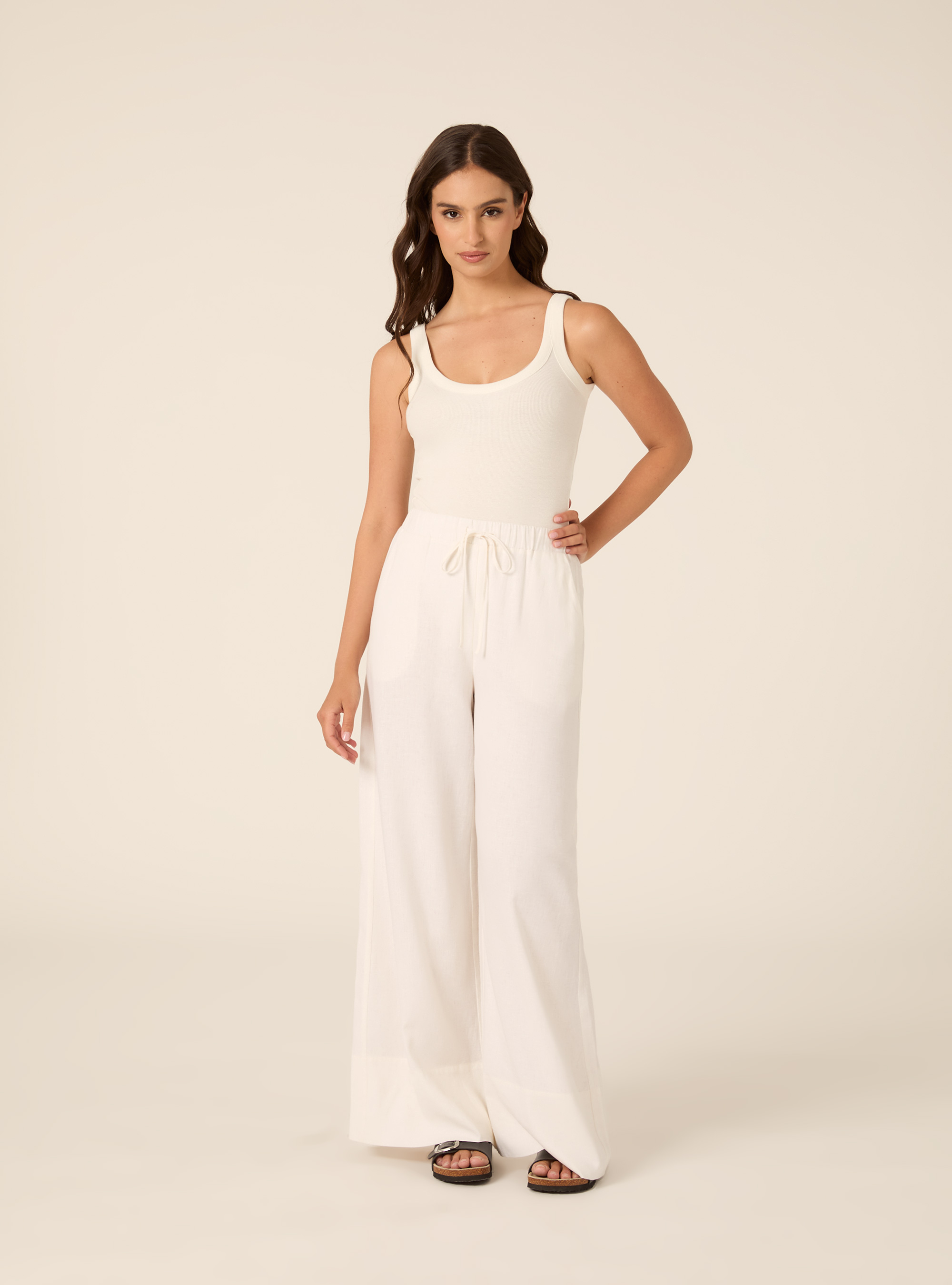 Body a coste, WH2 WHITE