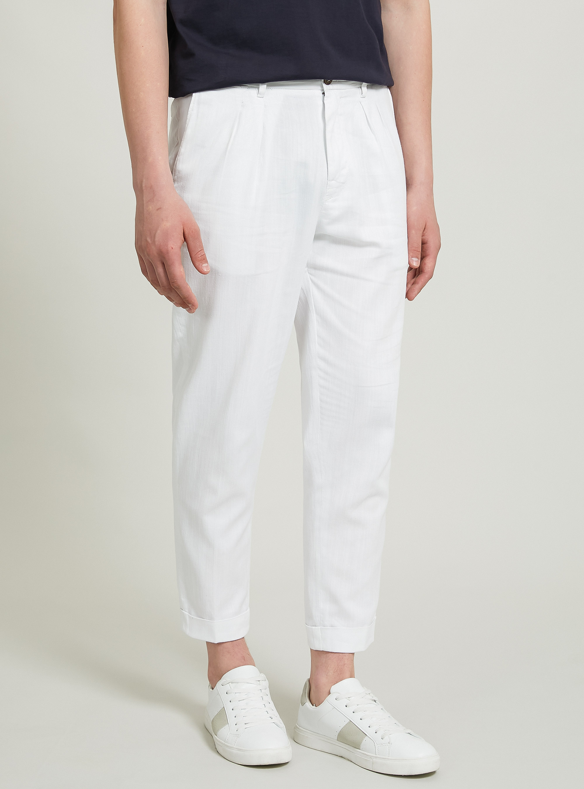 Pantalon chino en lin m&eacute;lang&eacute; avec pinces, WH2 WHITE