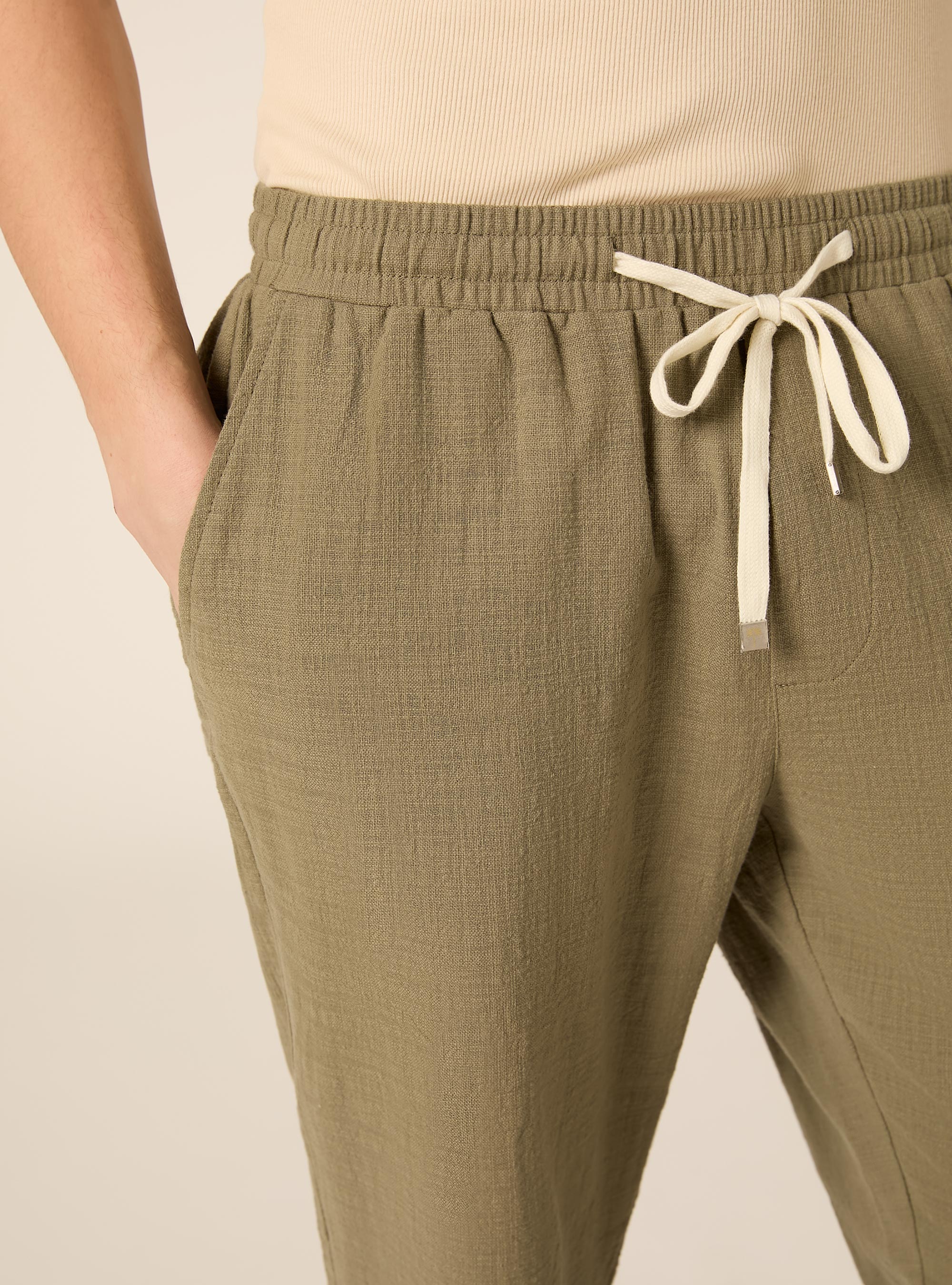 Lightweight jogger pants, KY2 KAKY MEDIUM