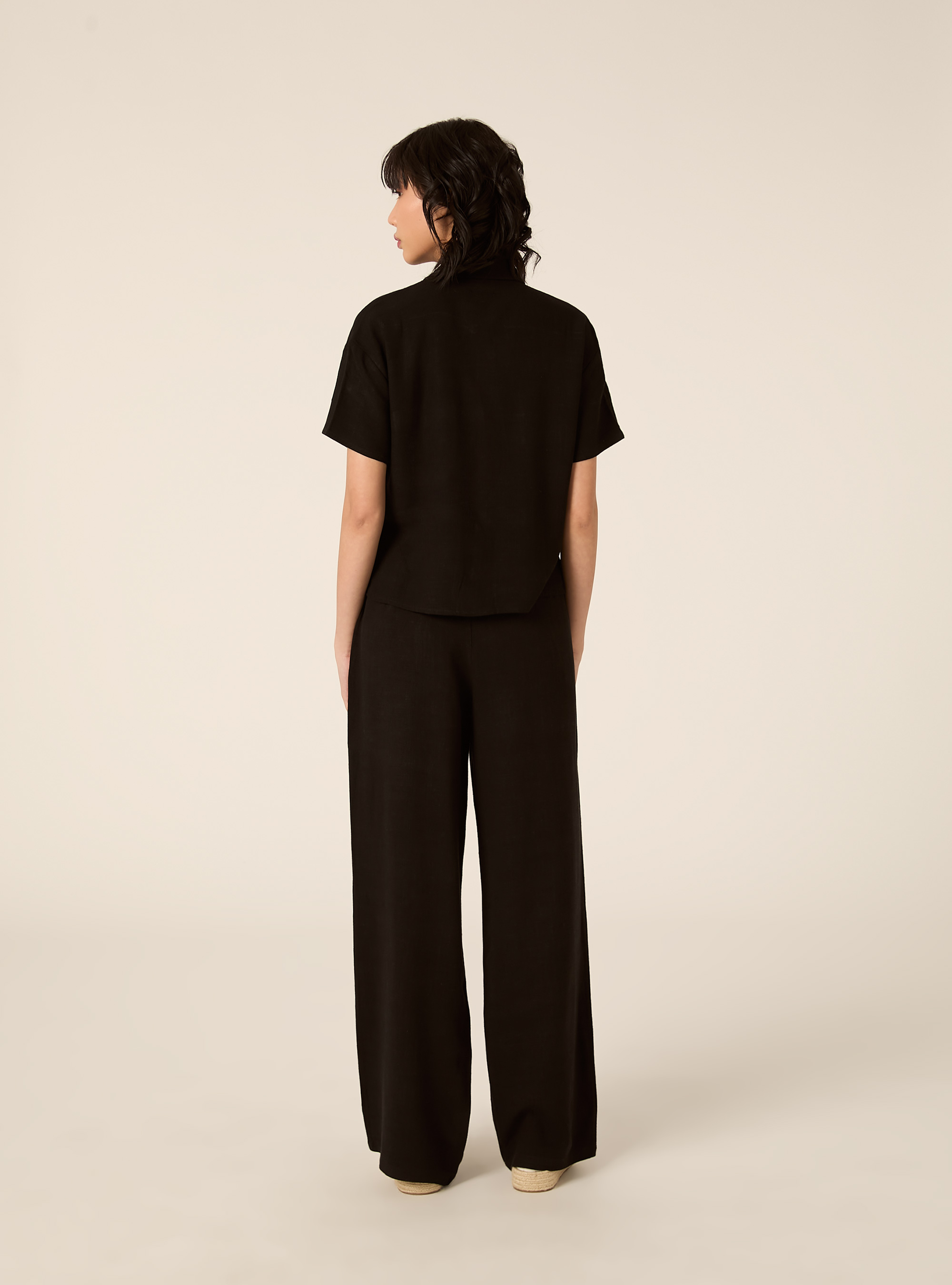 Cropped-Hemd aus Leinenmischung, BK1 BLACK