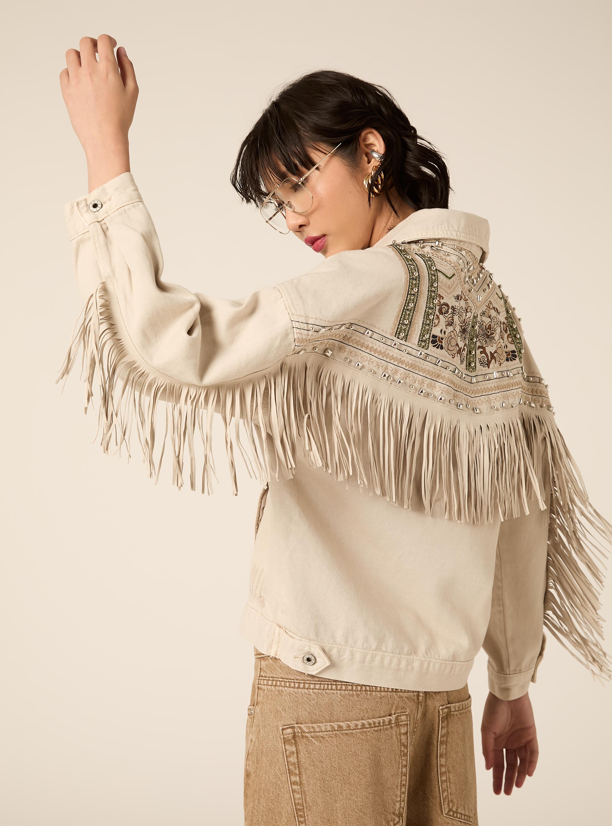 Chaqueta vaquera con flecos, BG3 BEIGE LIGHT