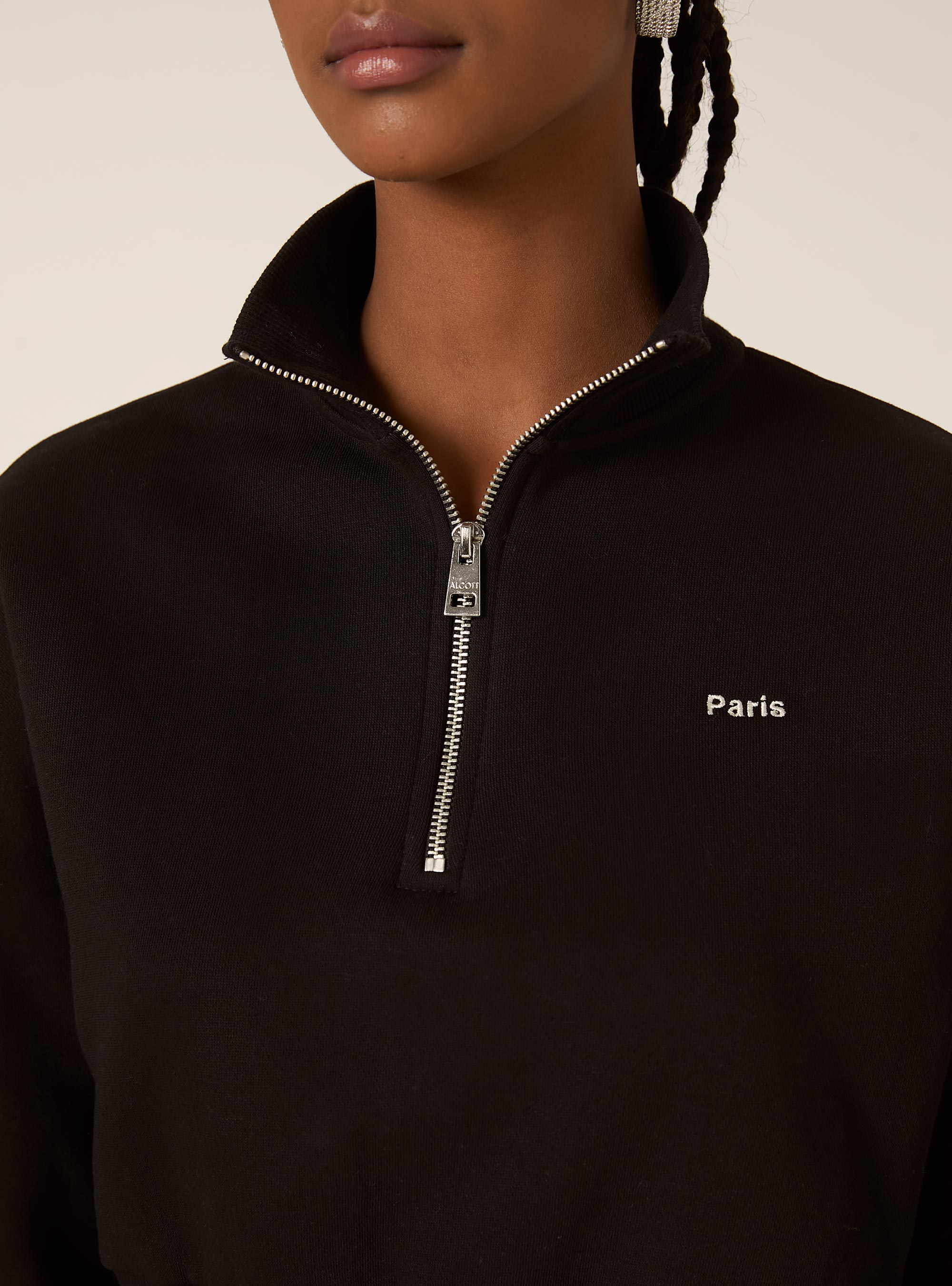 Sweat-shirt court avec col et fermeture &eacute;clair, BK1 BLACK
