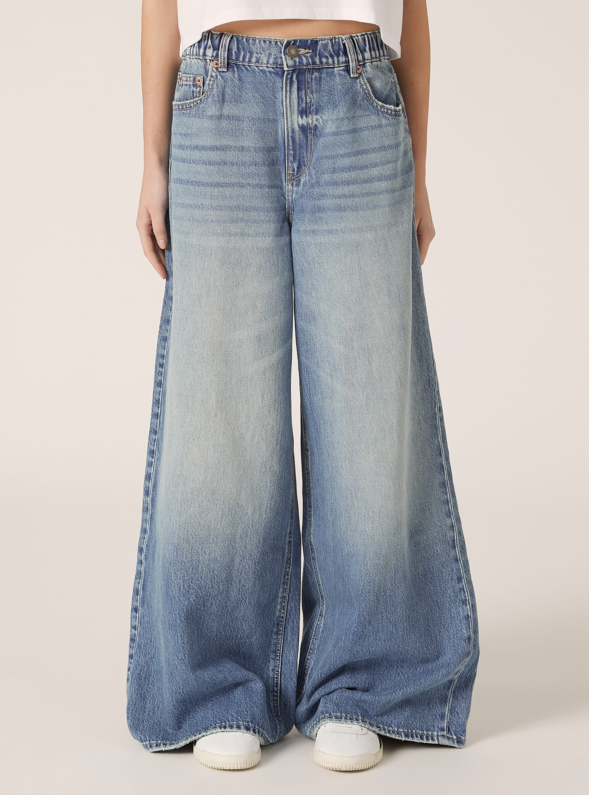 Jean super large avec taille &eacute;lastiqu&eacute;e, D003 MEDIUM BLUE