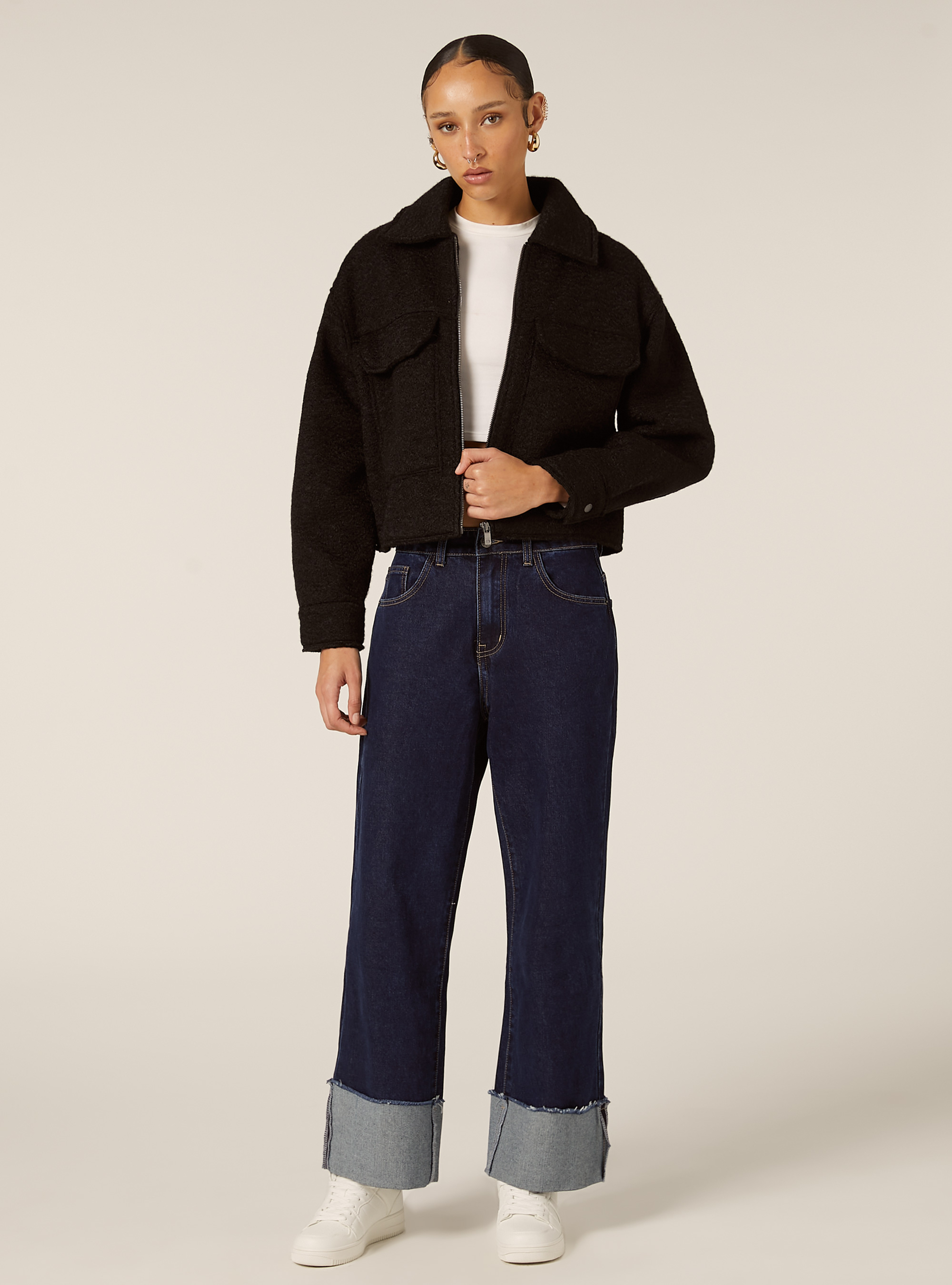 Veste boucl&eacute;e &agrave; grandes poches, BK1 BLACK