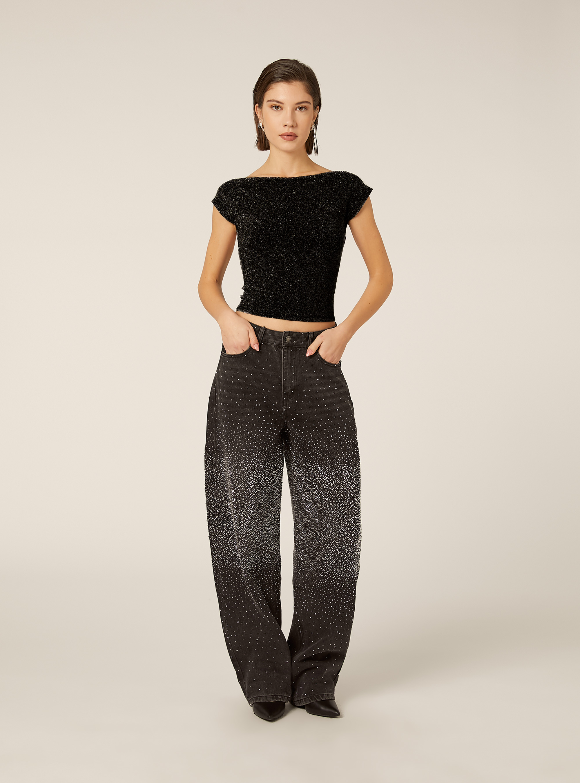 Metallic T-shirt with open back, BK1 BLACK