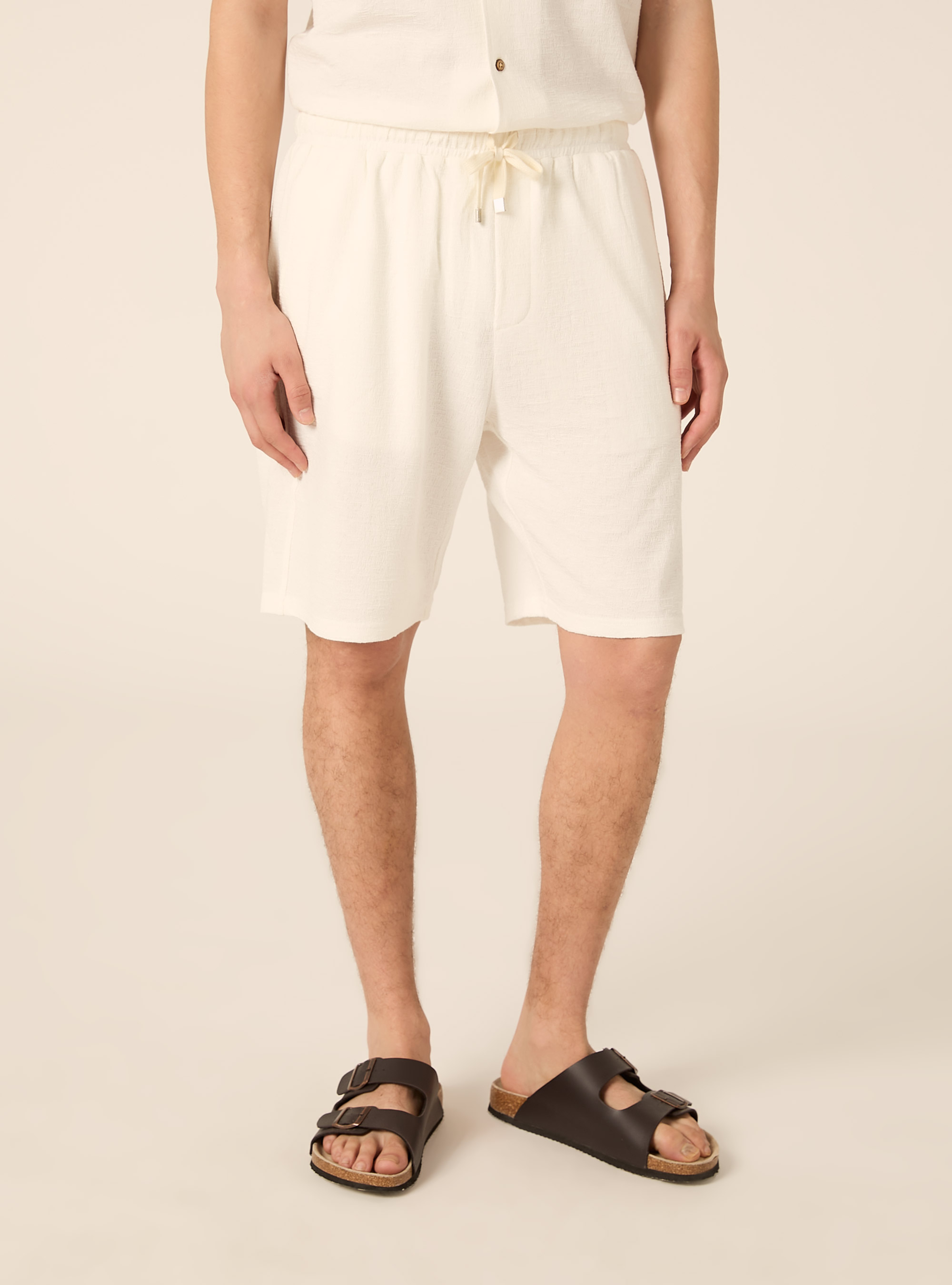Textured Bermuda Shorts, Regular Fit, WH2 WHITE