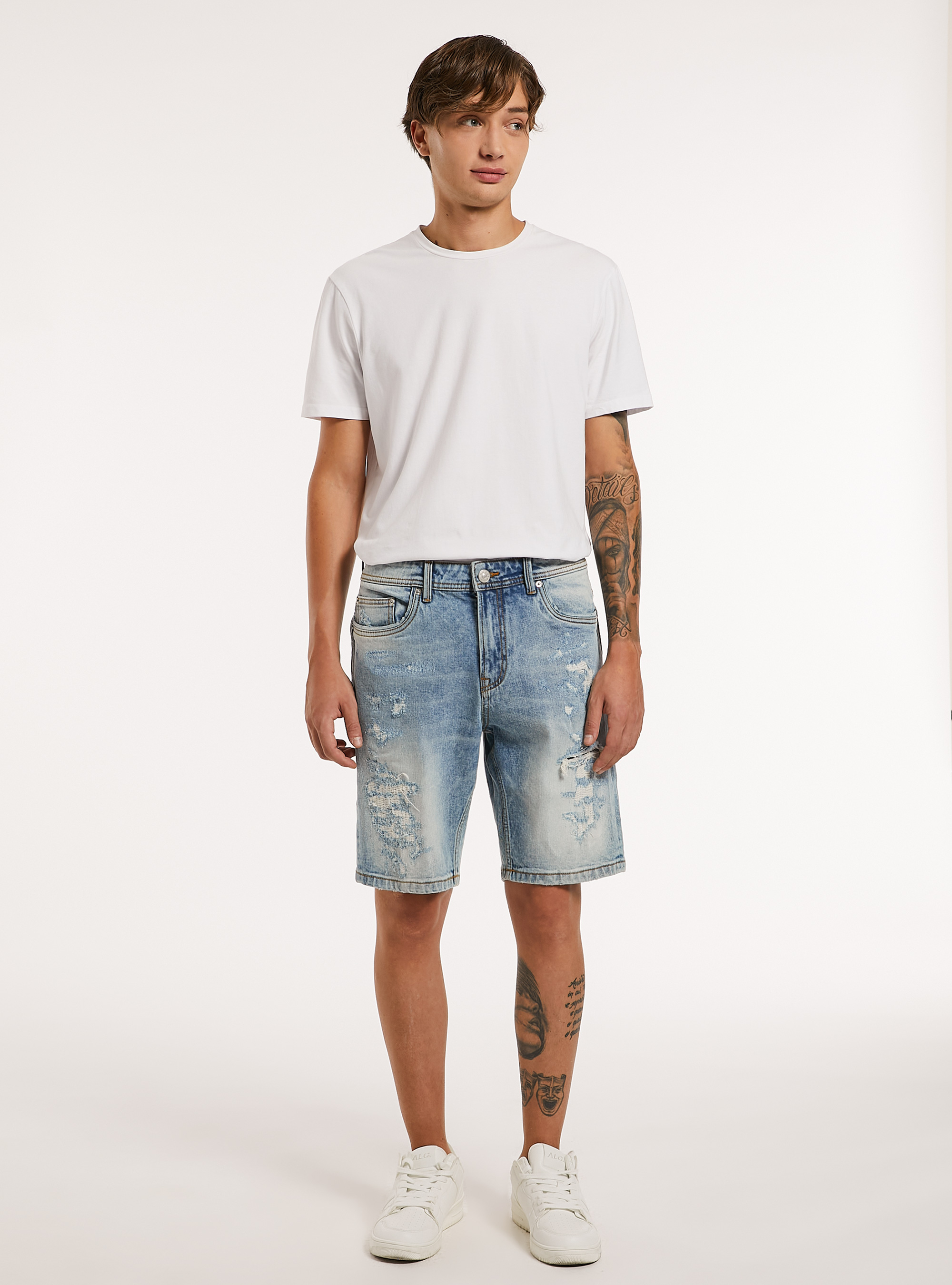 Slim Fit Stretch Denim Bermudas mit Rissen, D006 AZURE