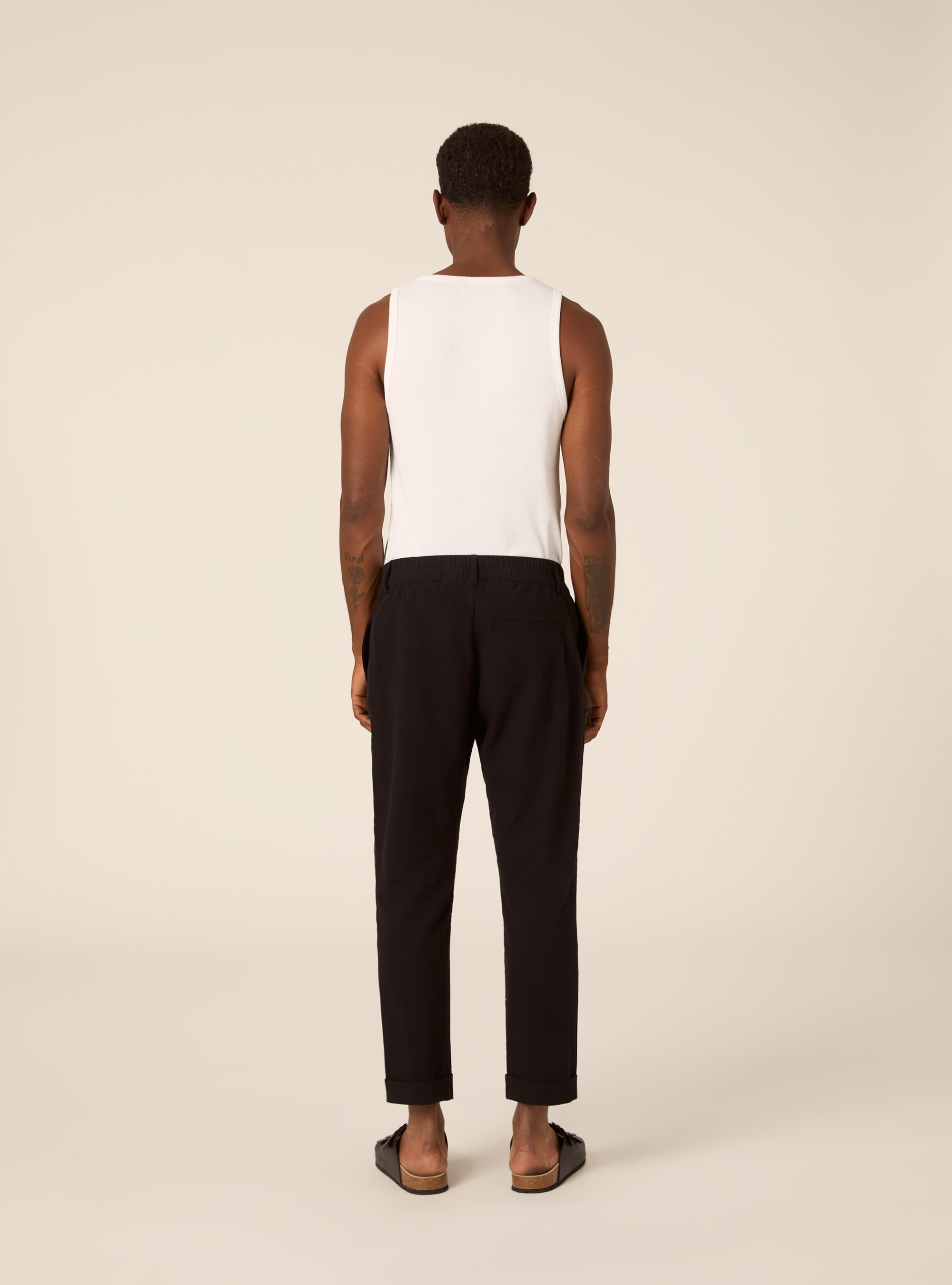 Slim Fit Cropped Pleated Trousers, BK1 BLACK