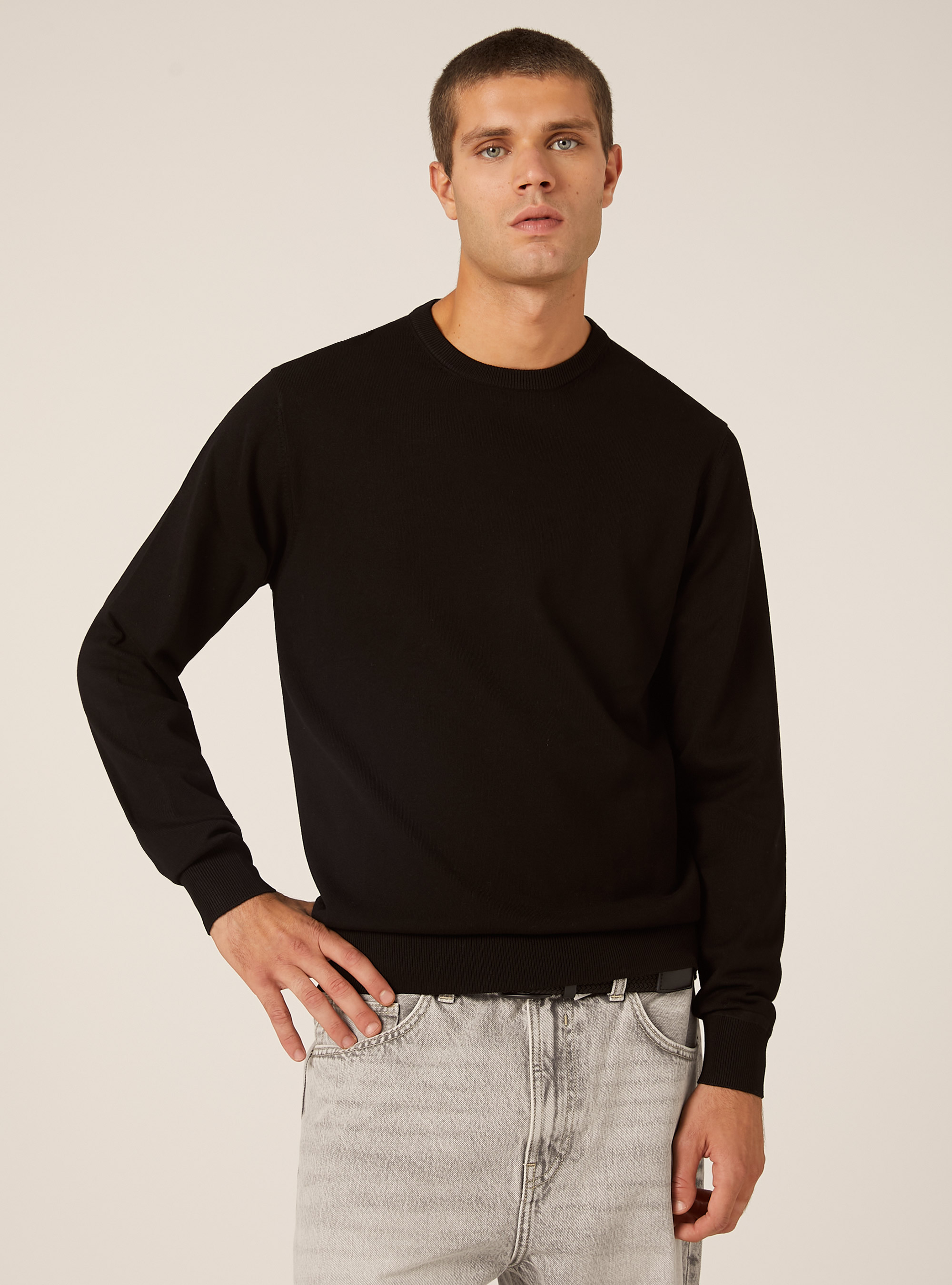Pull &agrave; col rond en viscose Ecovero, BK1 BLACK