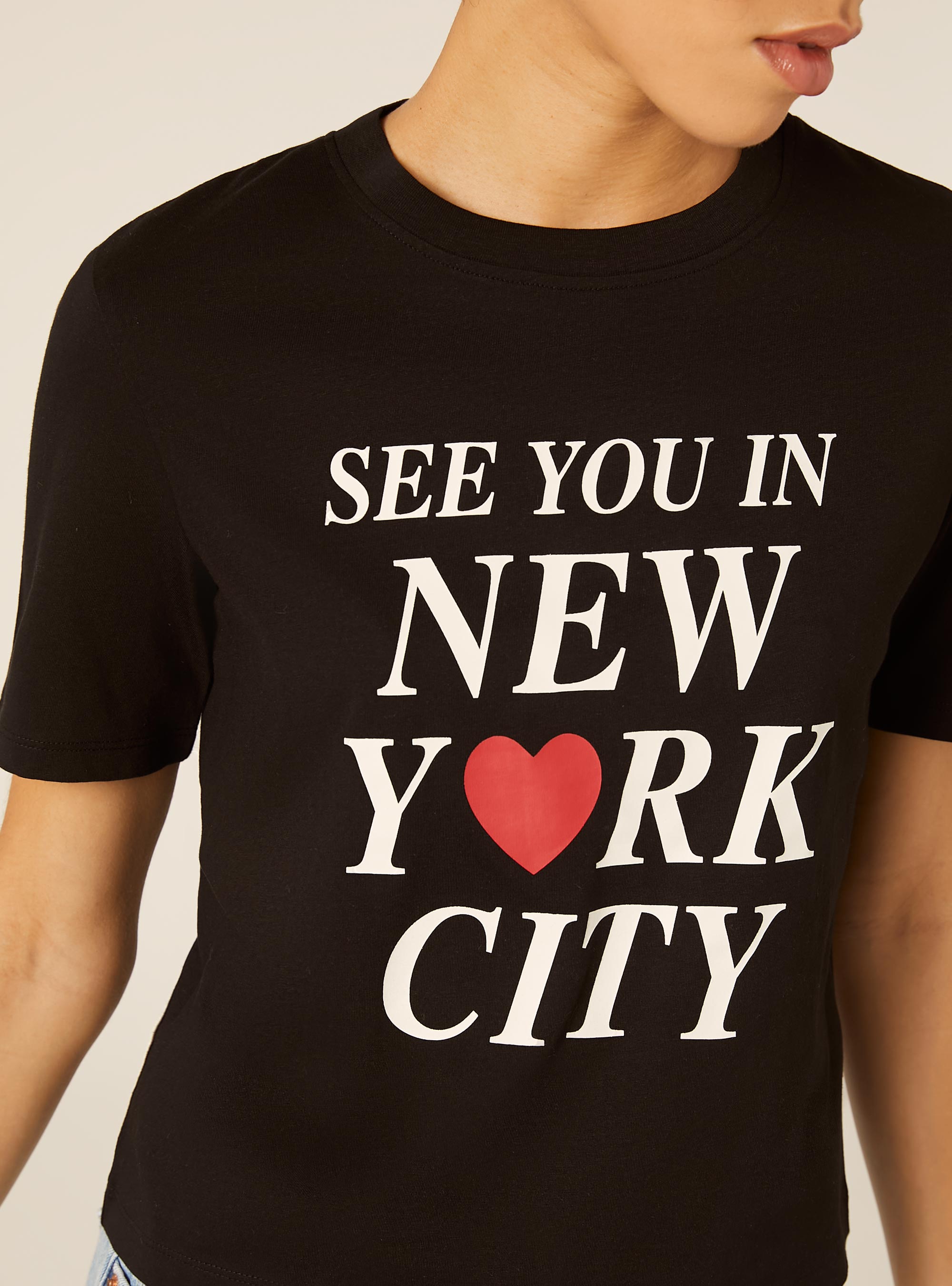 Crop-T-Shirt mit New York-Print, BK1 BLACK