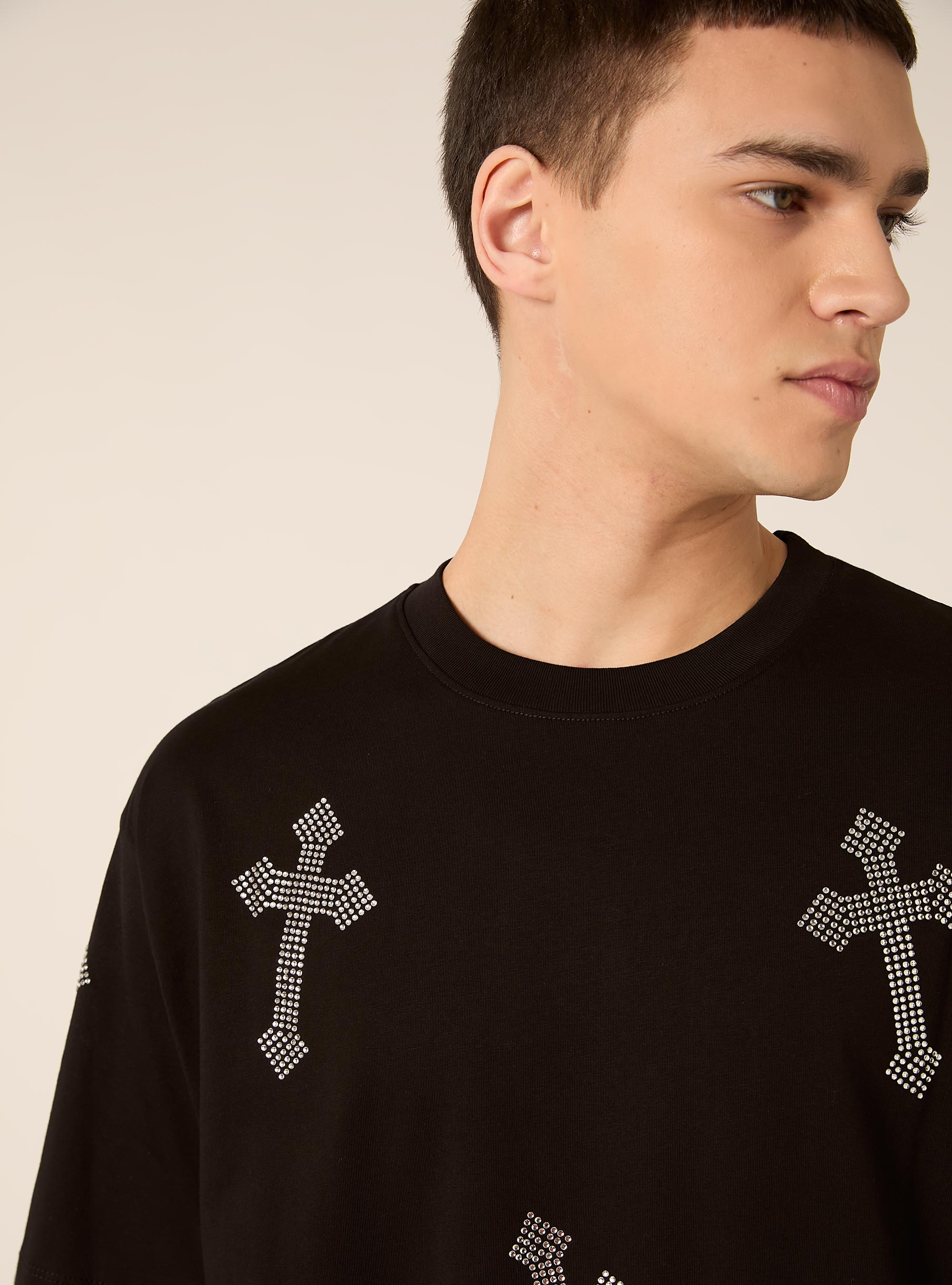 Maglietta boxy fit con strass, NERO