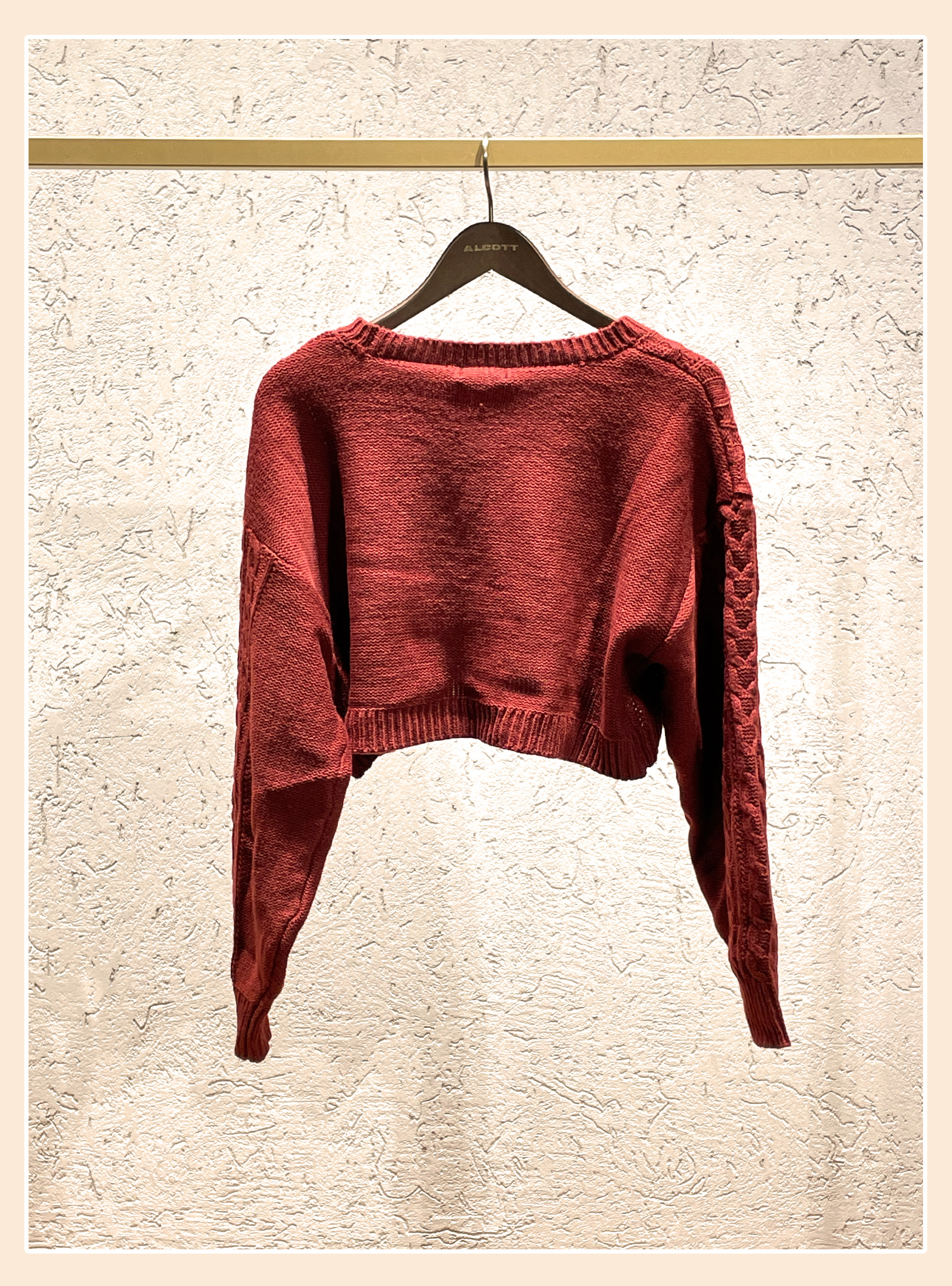 Cropped pullover with braids, RED