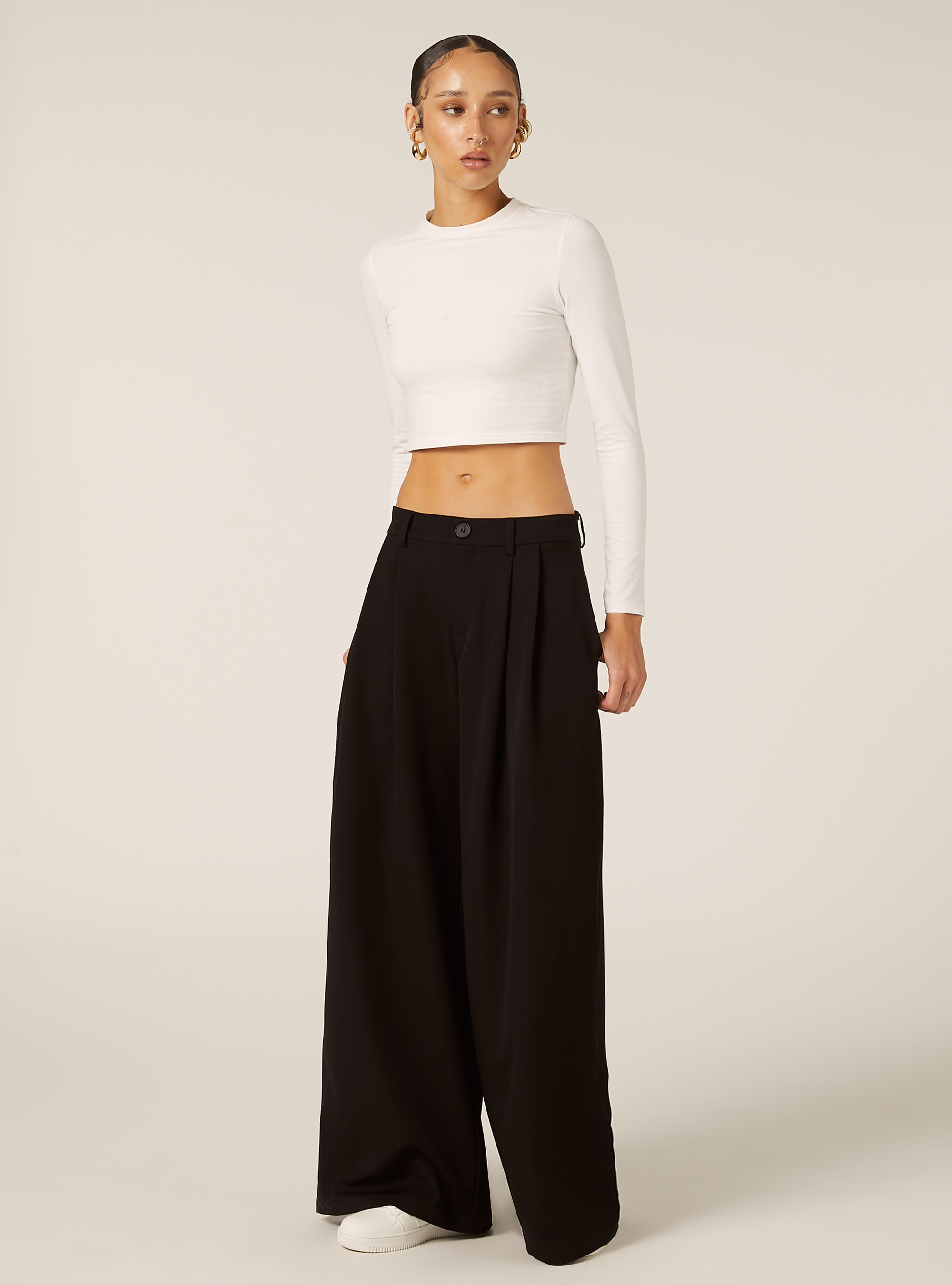 Pantalon large &agrave; pinces, BK1 BLACK