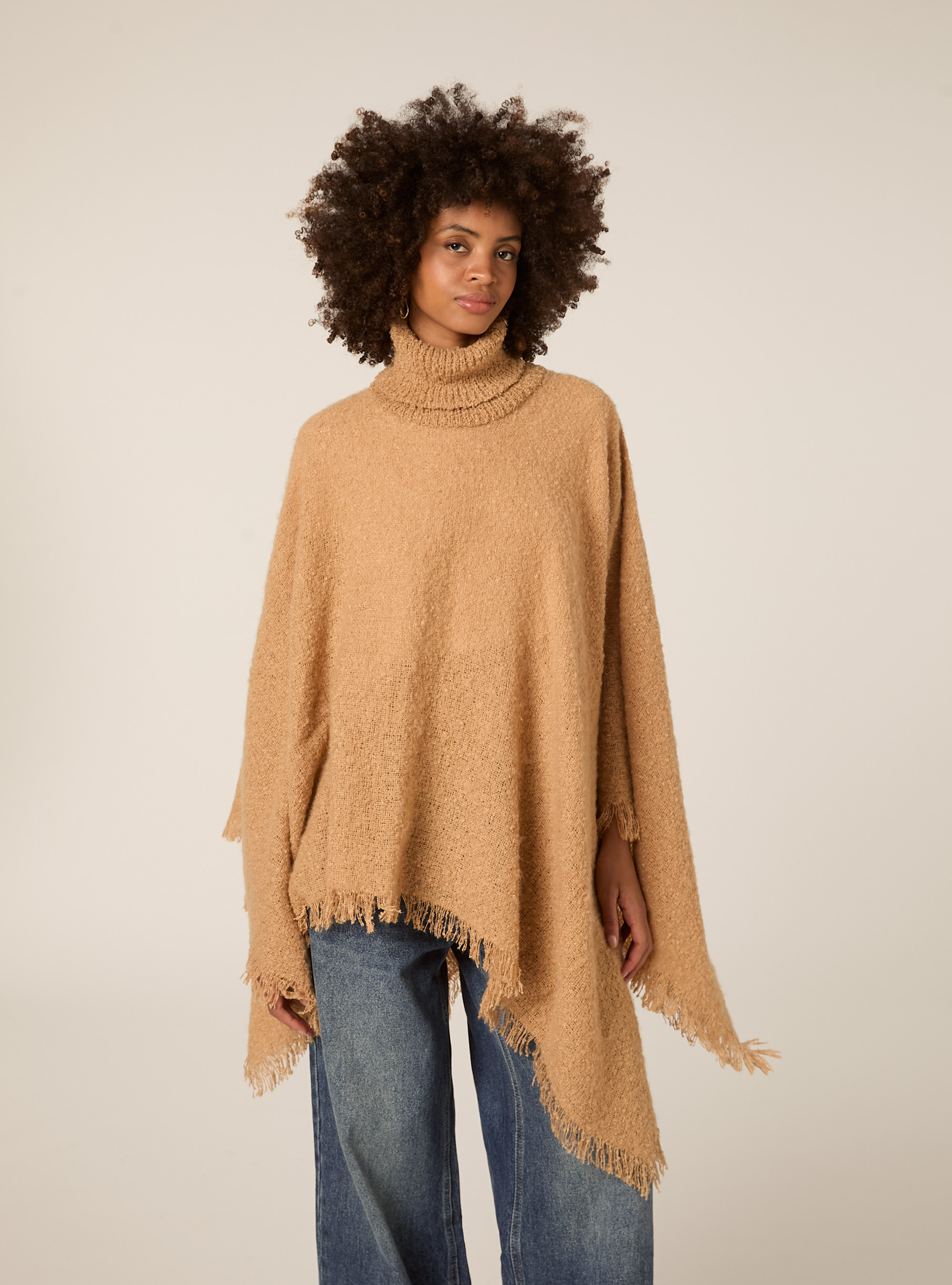 Poncho doux au toucher &agrave; col montant, MBG3 BEIGE MEL LIGHT