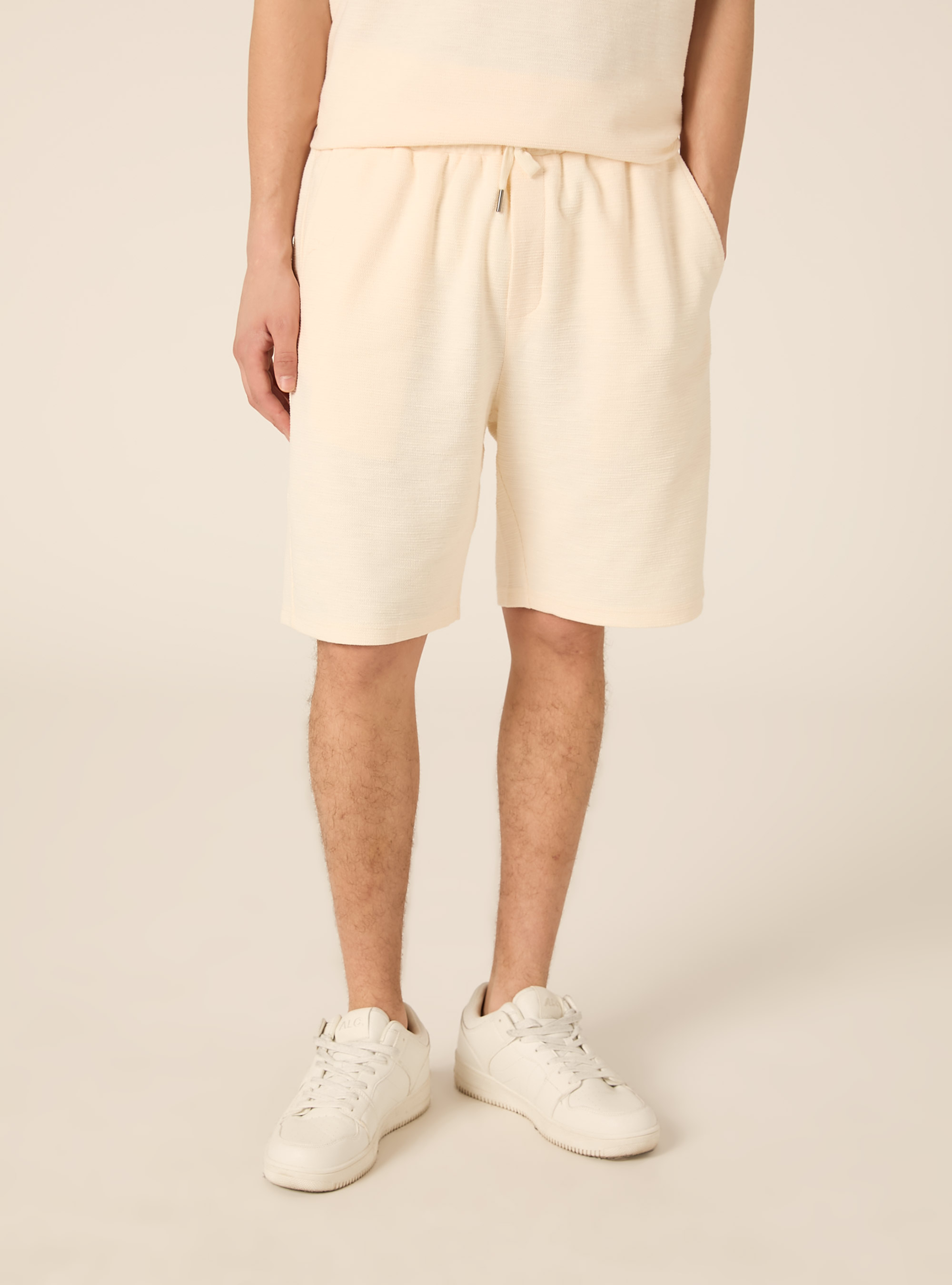 Textured cotton Bermuda shorts, WH2 WHITE