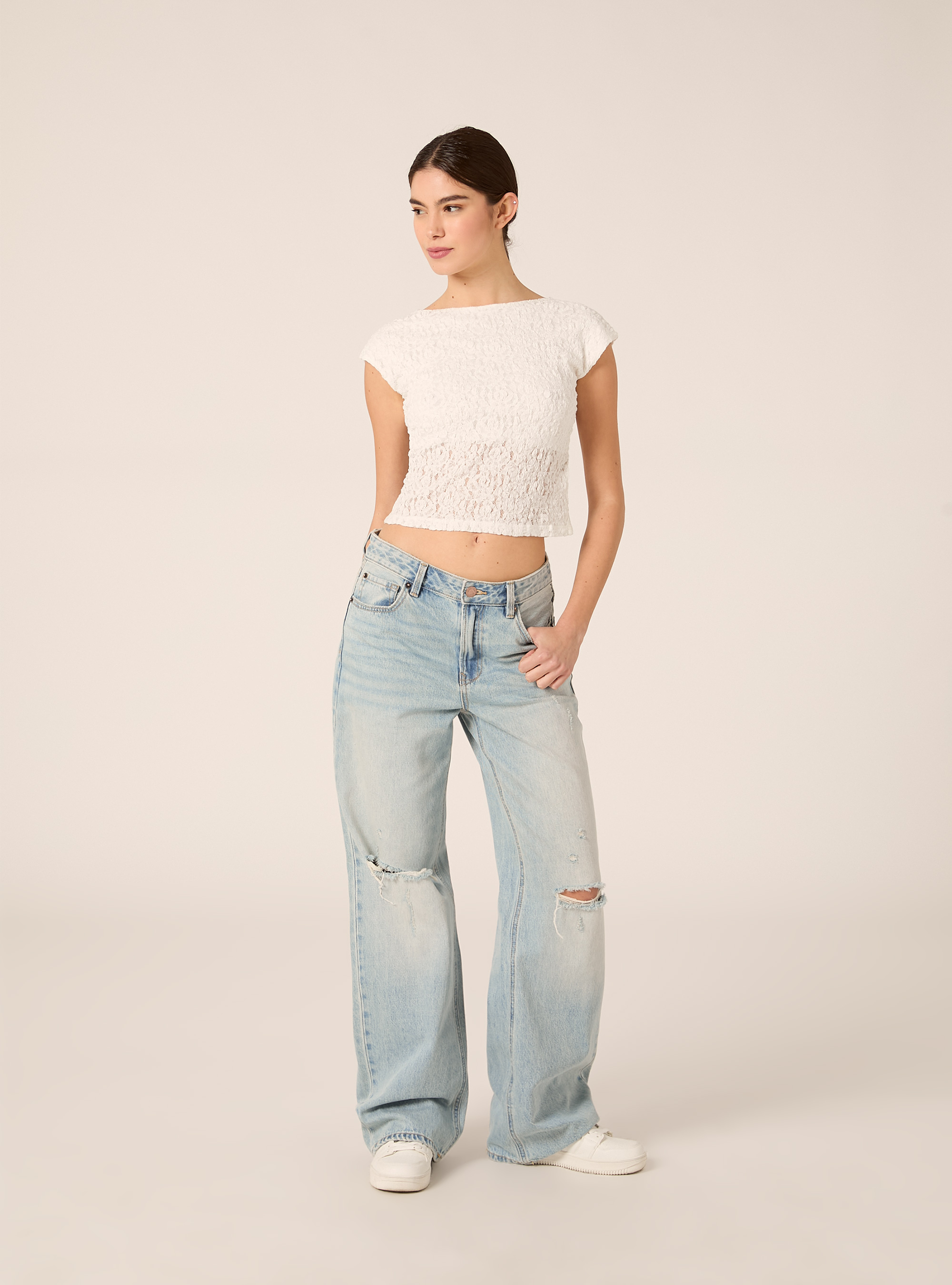 Lace T-shirt with open back, WH3 WHITE