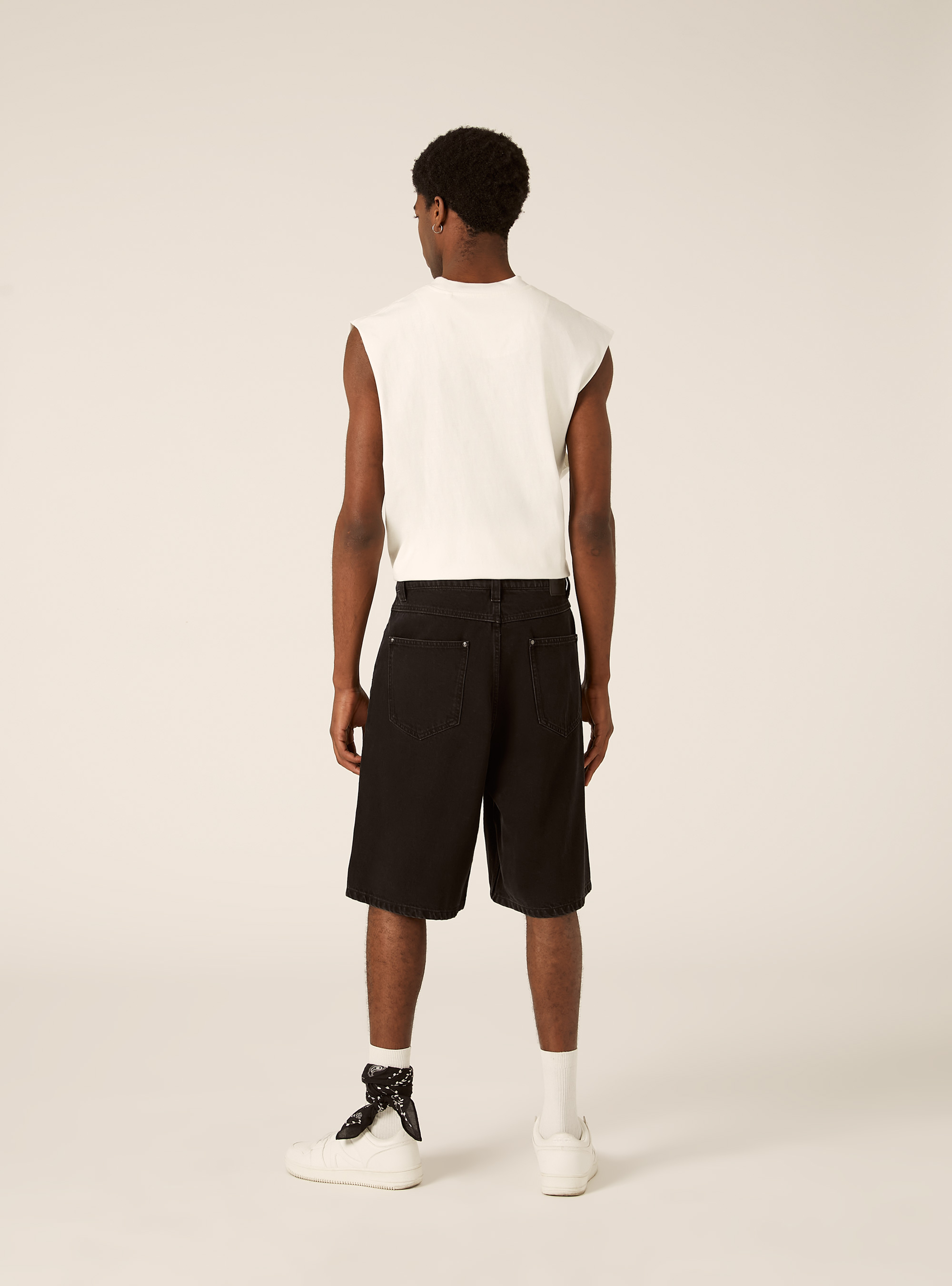 Jorts loose fit, NERO