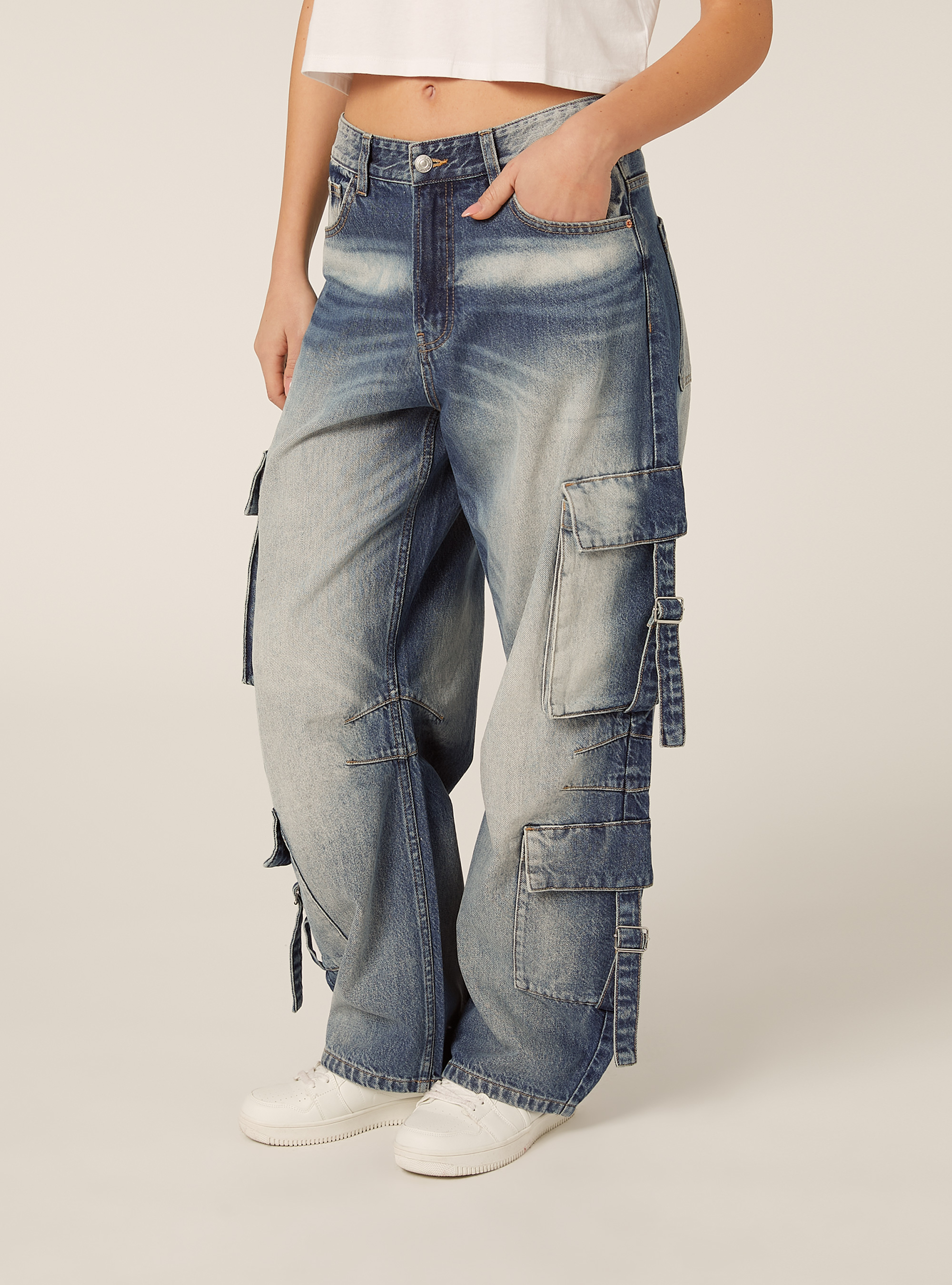 Baggy-fit cargo jeans with drawstrings, D004 MEDIUM LIGHT BLUE