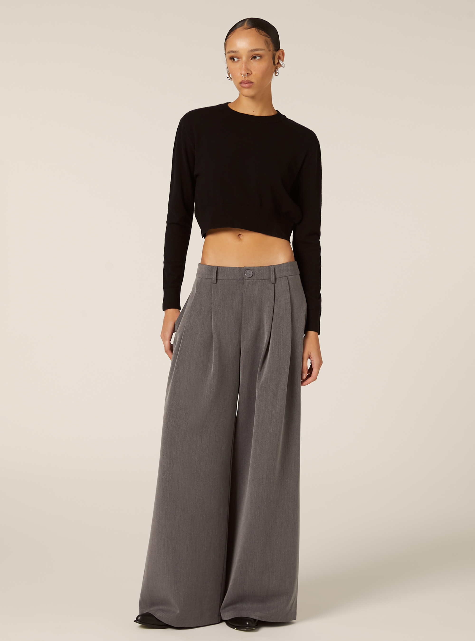 Pull &agrave; col rond coupe boxy, BK1 BLACK