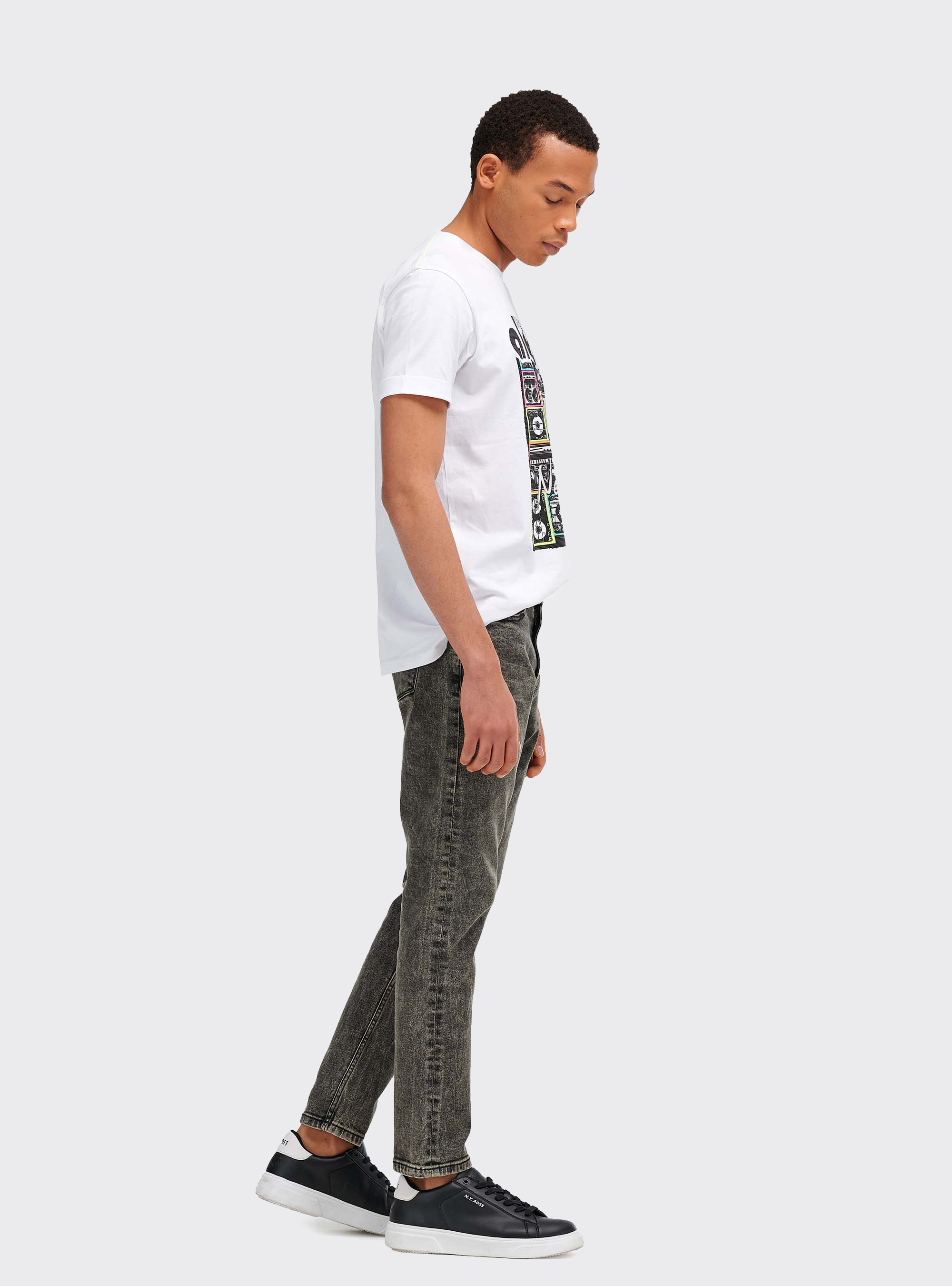 Jeans slim fit de algod&oacute;n org&aacute;nico, GRIS