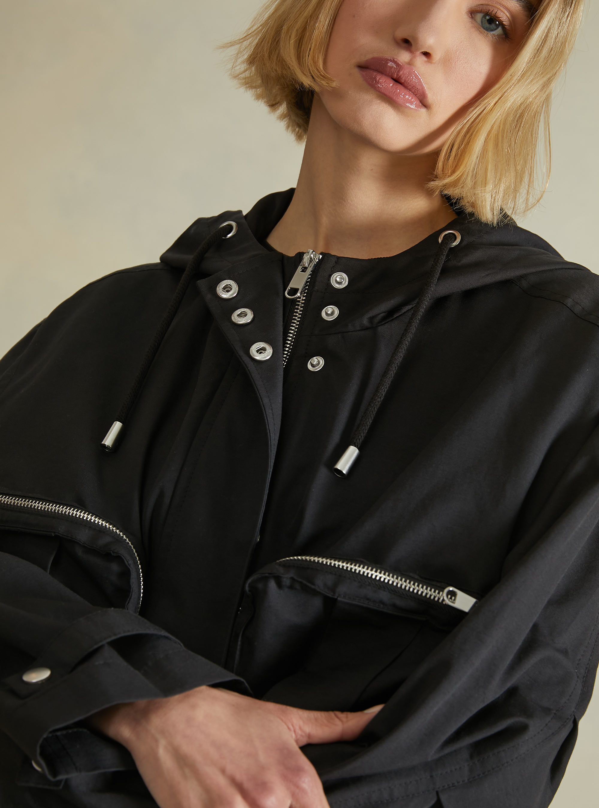 Giubbino in twill con tasche, NERO