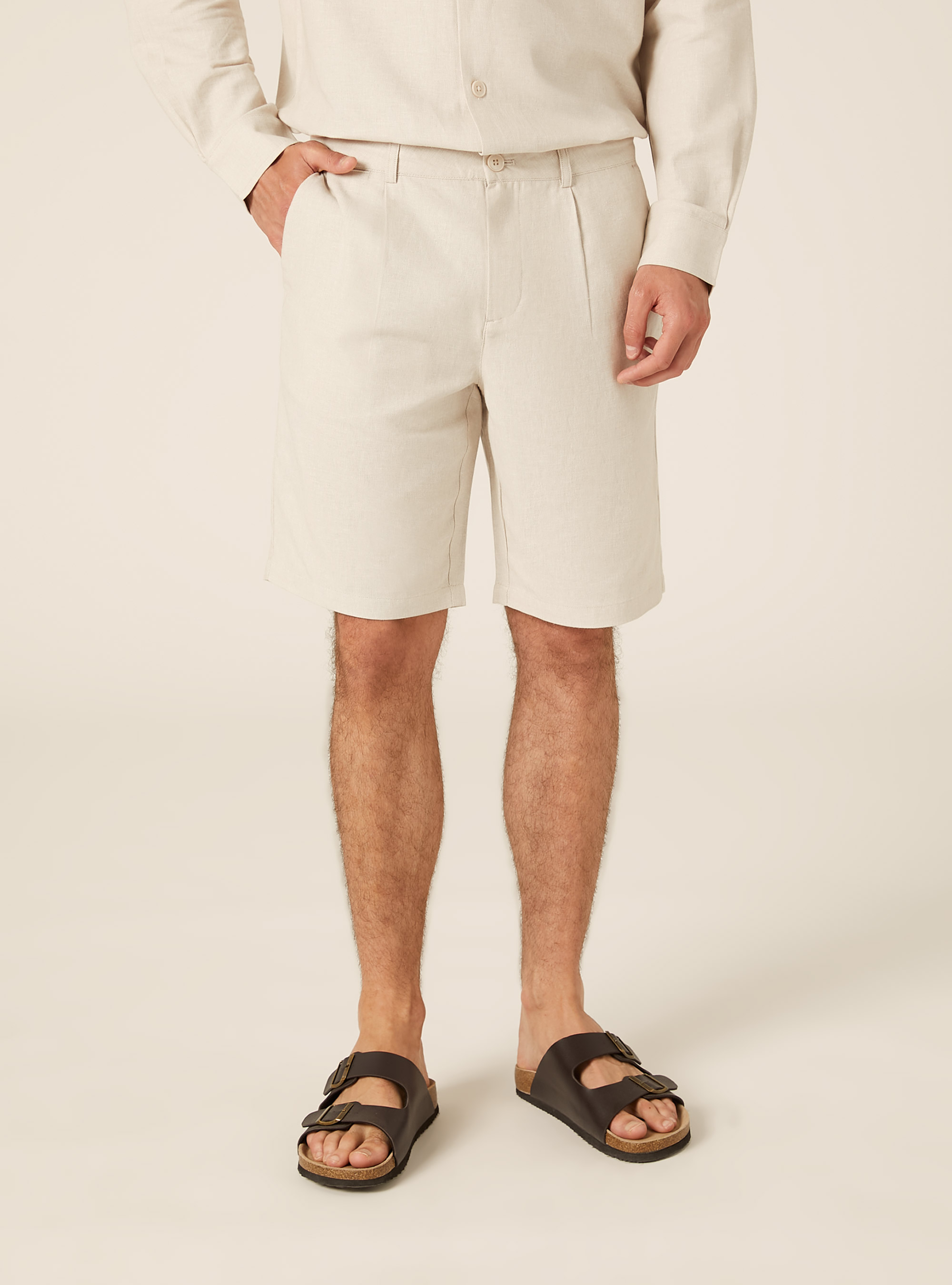 Bermuda de Mezcla de Lino, MBG2 BEIGE MEL MED