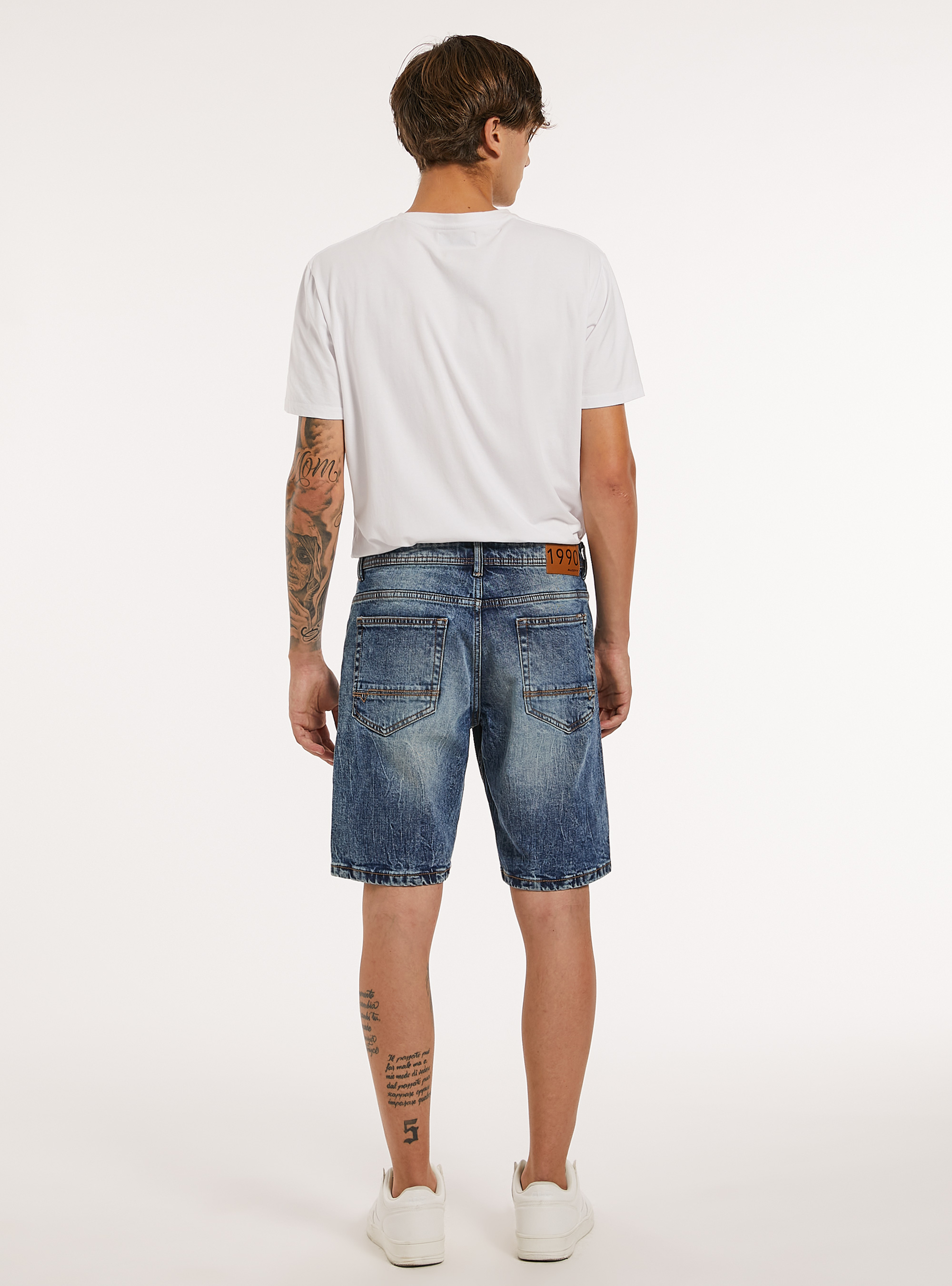 Slim Fit Stretch Denim Bermudas mit Rissen, D002 MEDIUM DARK BLUE
