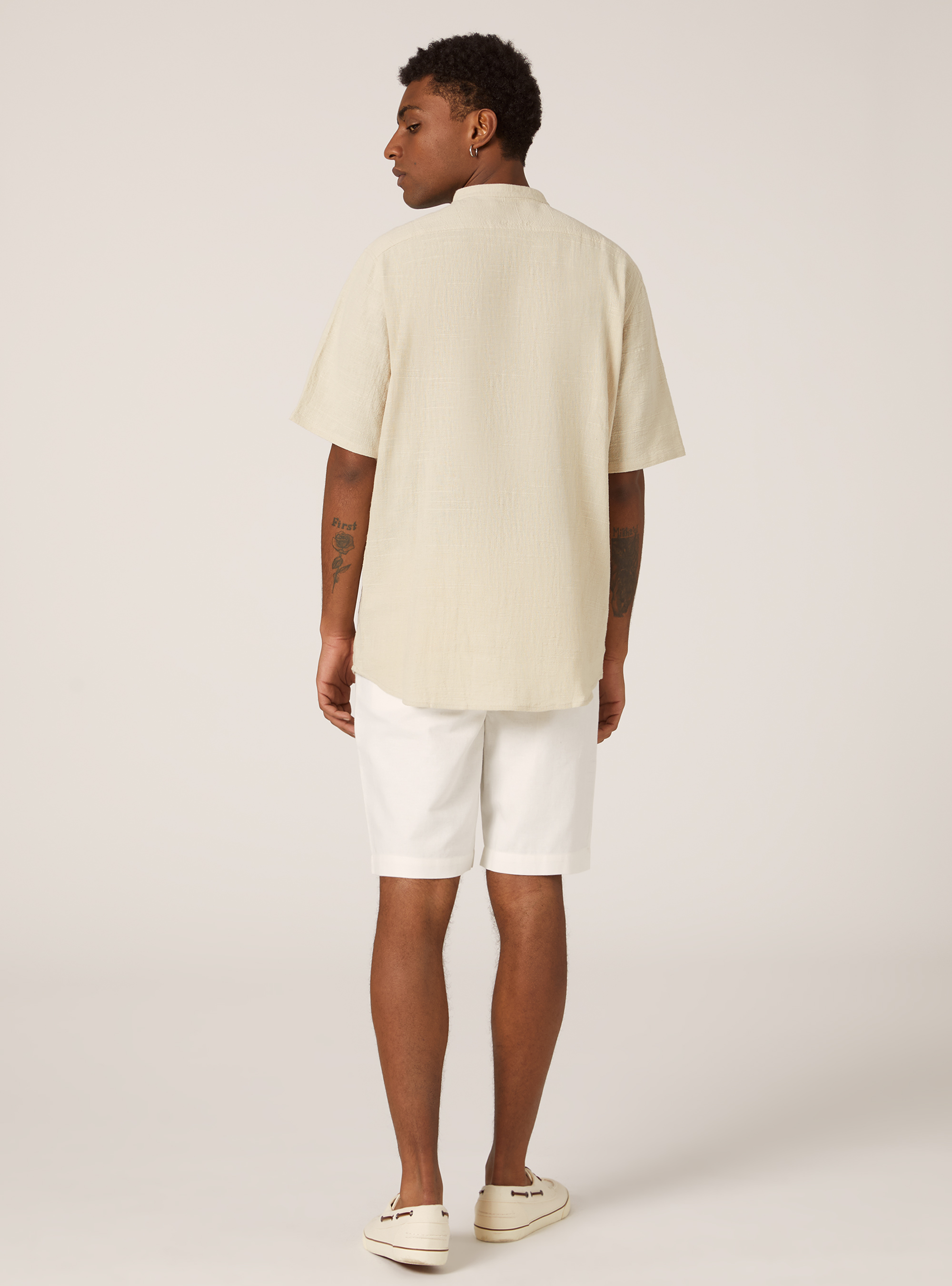 Camisa de mezcla de lino con cuello coreano, BG3 BEIGE LIGHT
