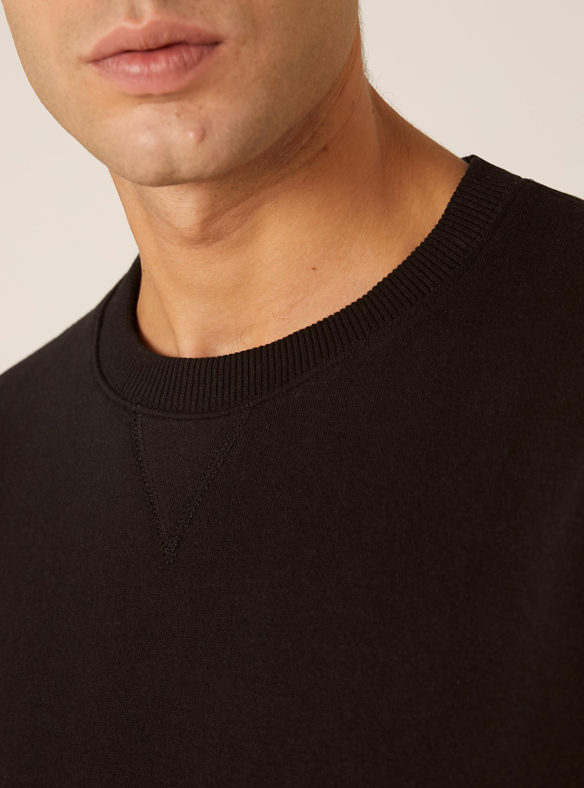 Sweat-shirt &agrave; col rond uni, BK1 BLACK