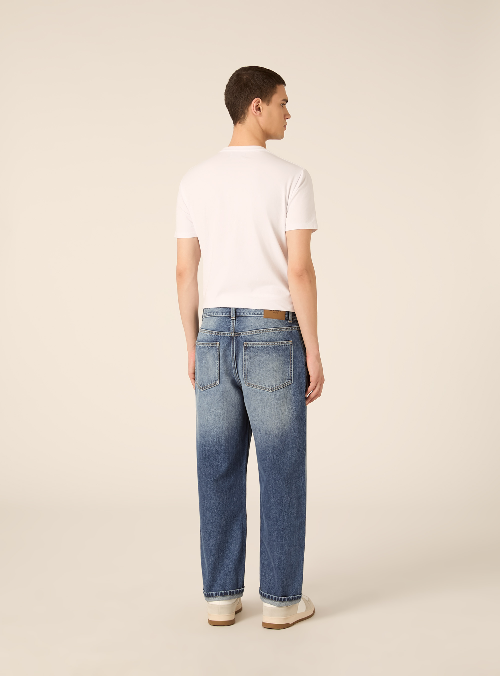 Jeans mit konischer Passform, D003 MEDIUM BLUE