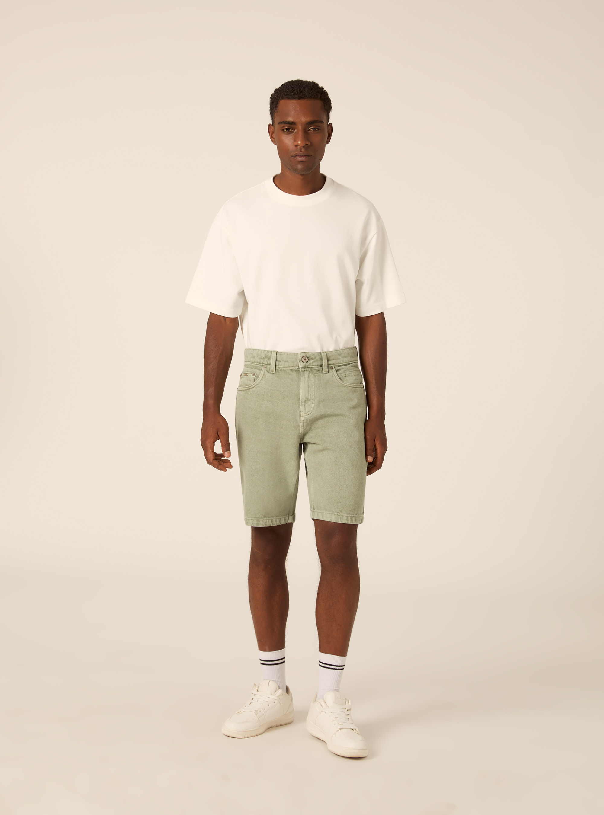 Bermuda Regular Fit in Cotone Leggero, KAKY CHIARO