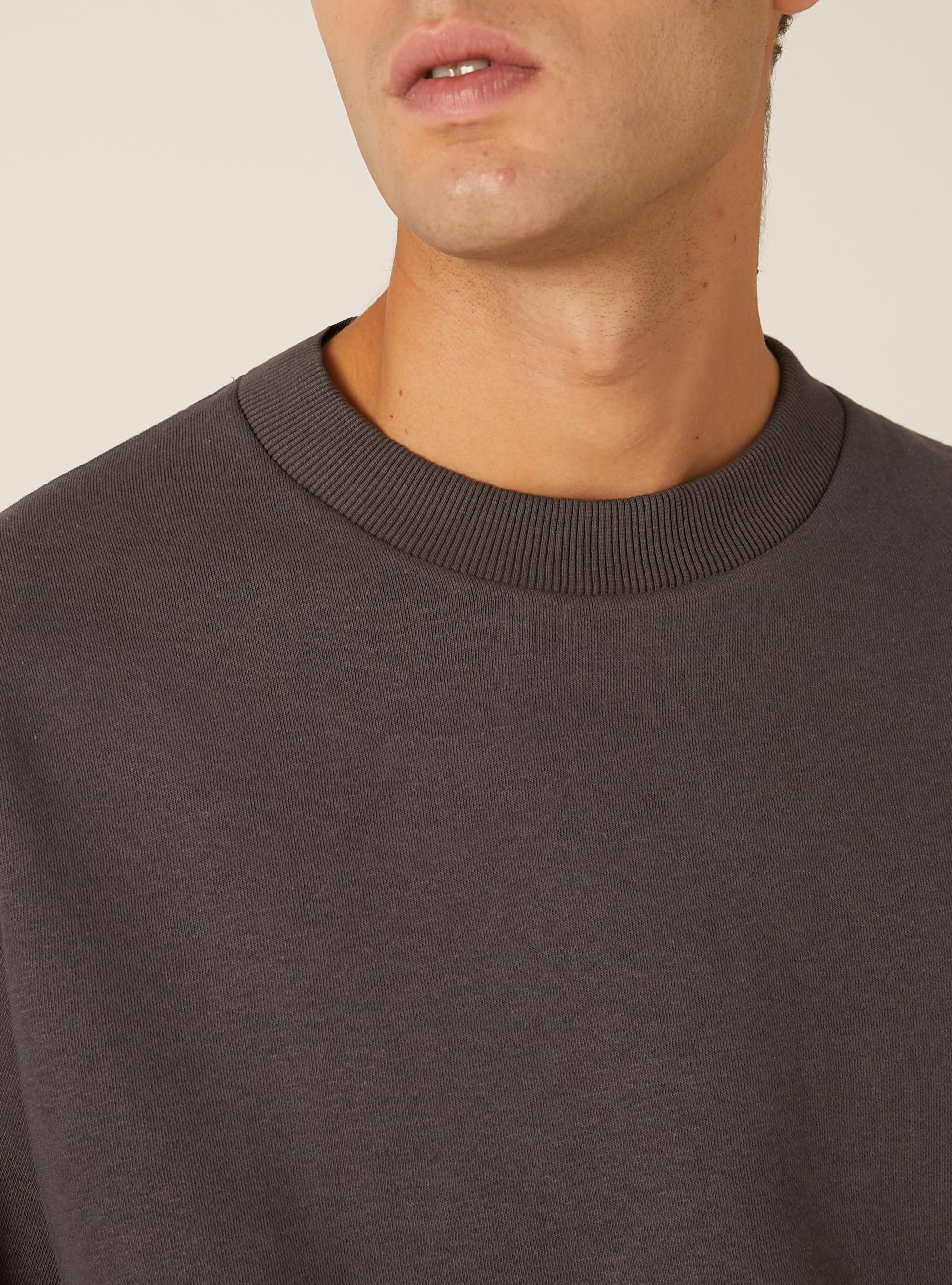 Sweat-shirt &agrave; col rond et coupe carr&eacute;e, GY1 GREY DARK
