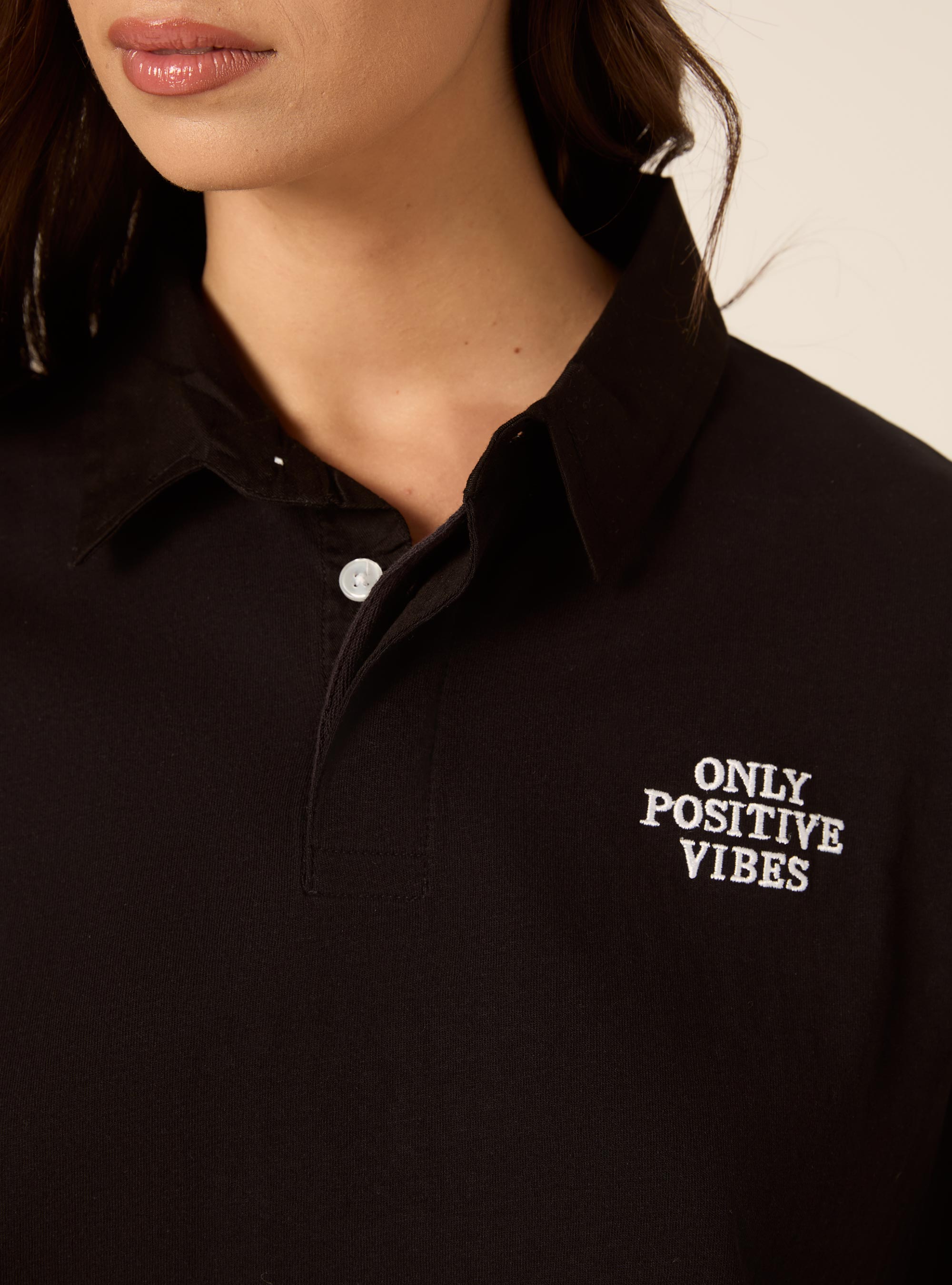 Oversized Cropped Polo Shirt with Embroidery, BK1 BLACK