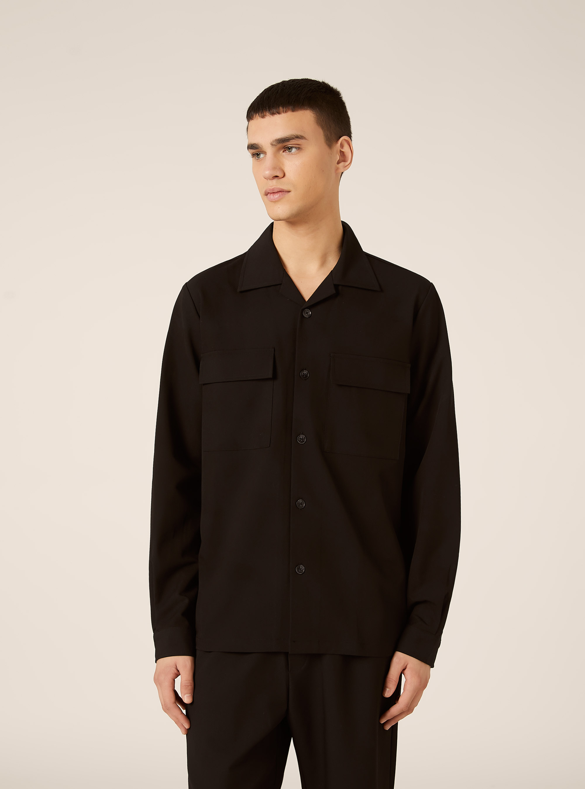 Shirt with large pockets, BK1 BLACK