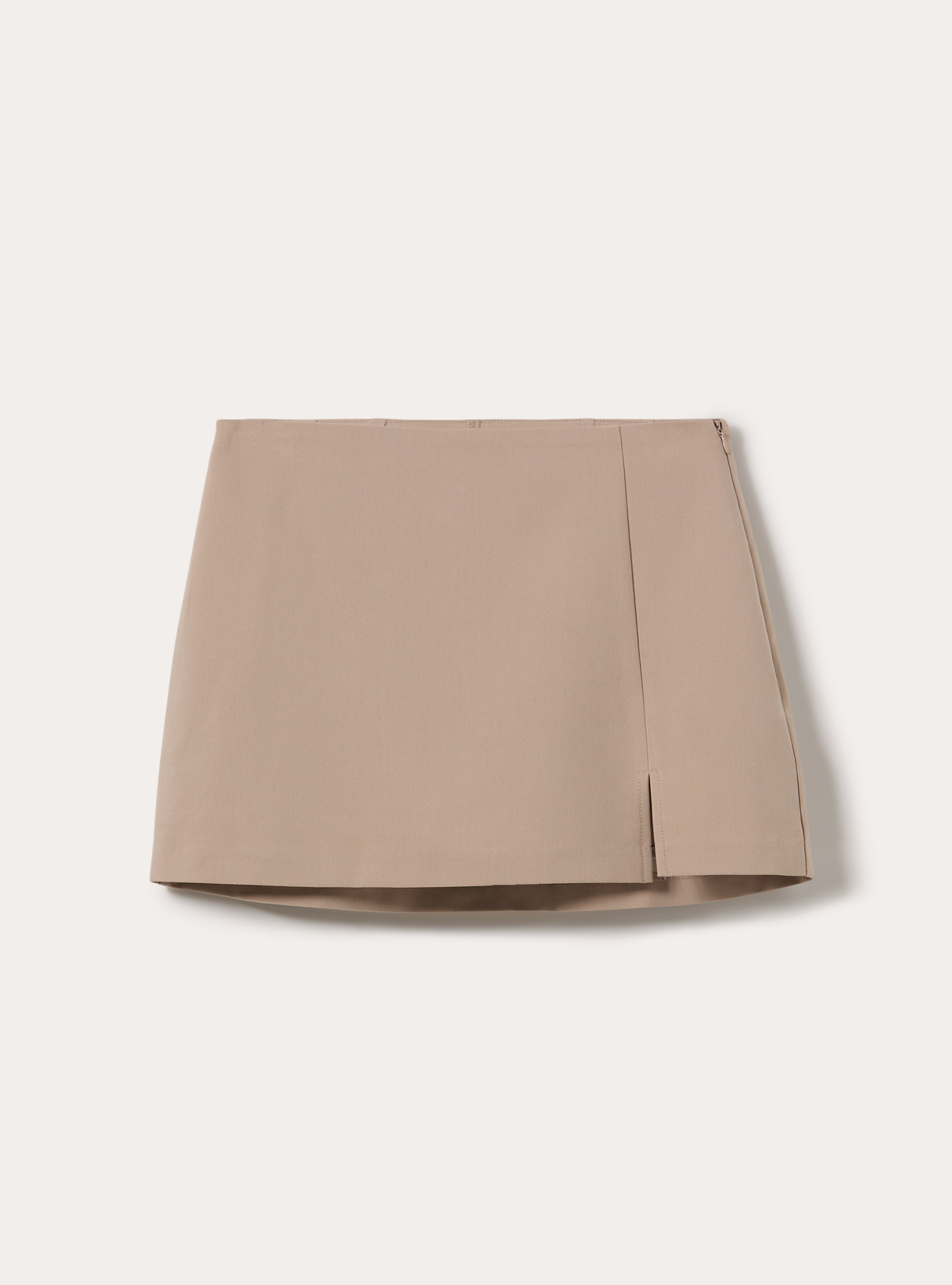 Jupe-short portefeuille avec fente lat&eacute;rale, BG2 BEIGE MEDIUM