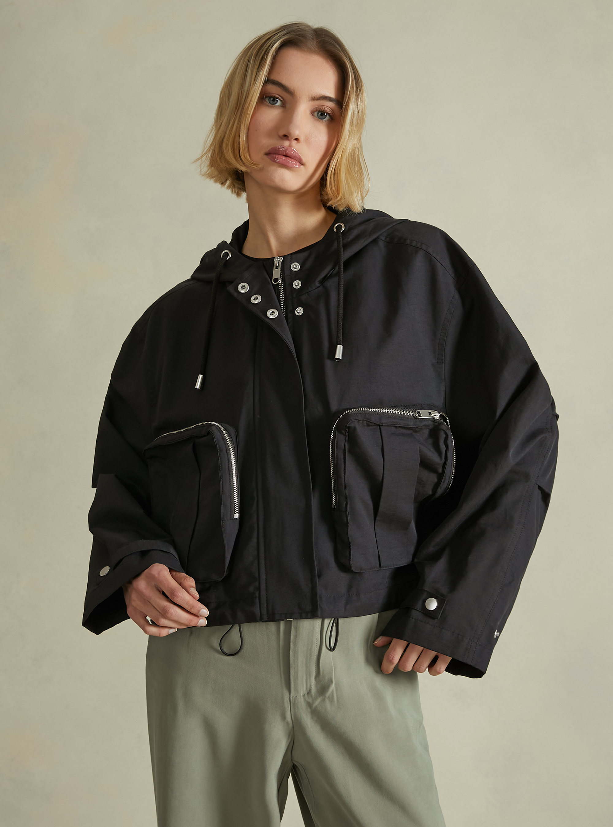 Giubbino in twill con tasche, NERO