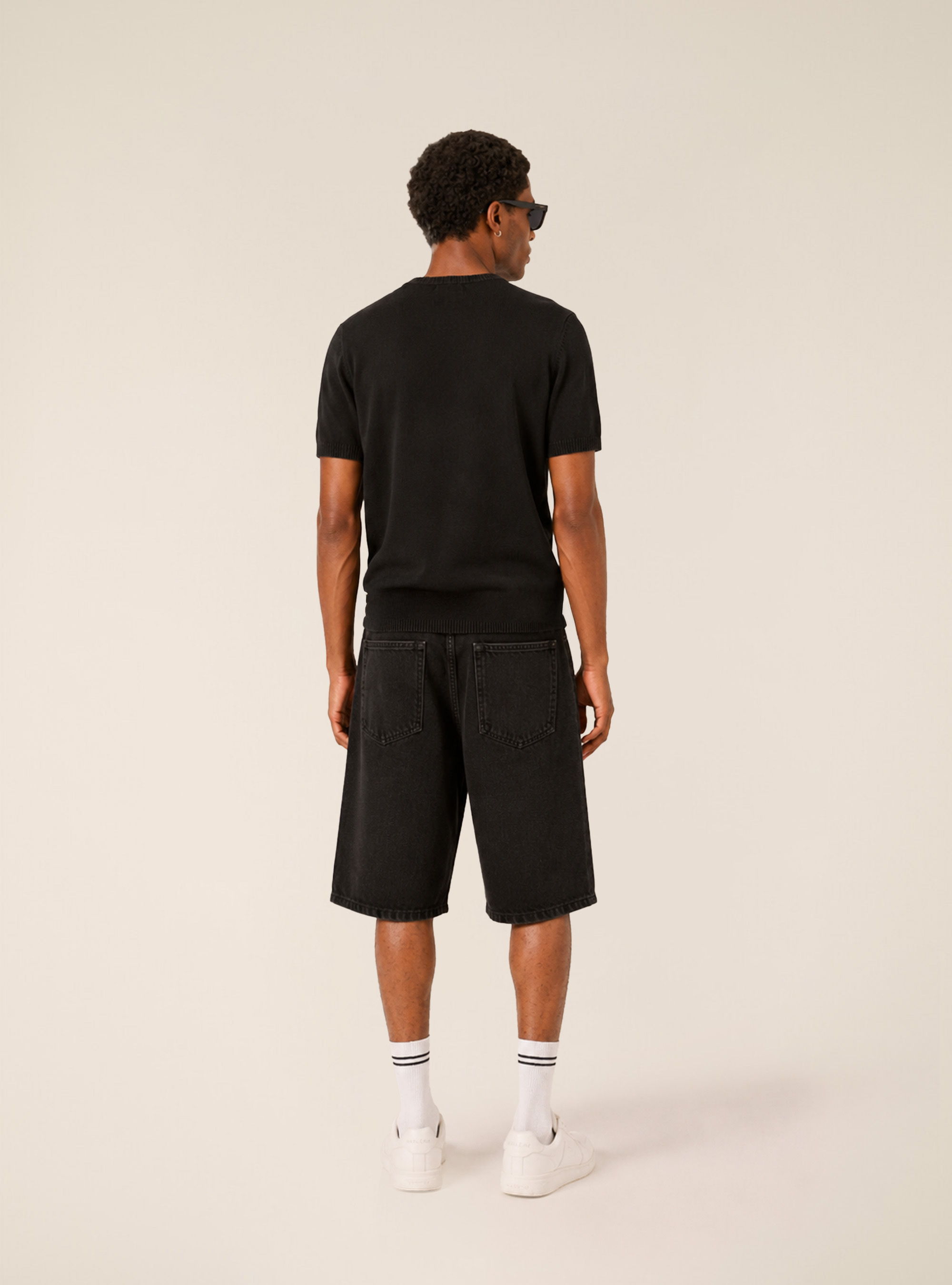 Short Sleeve Lightweight Knit T-Shirt, BK1 BLACK