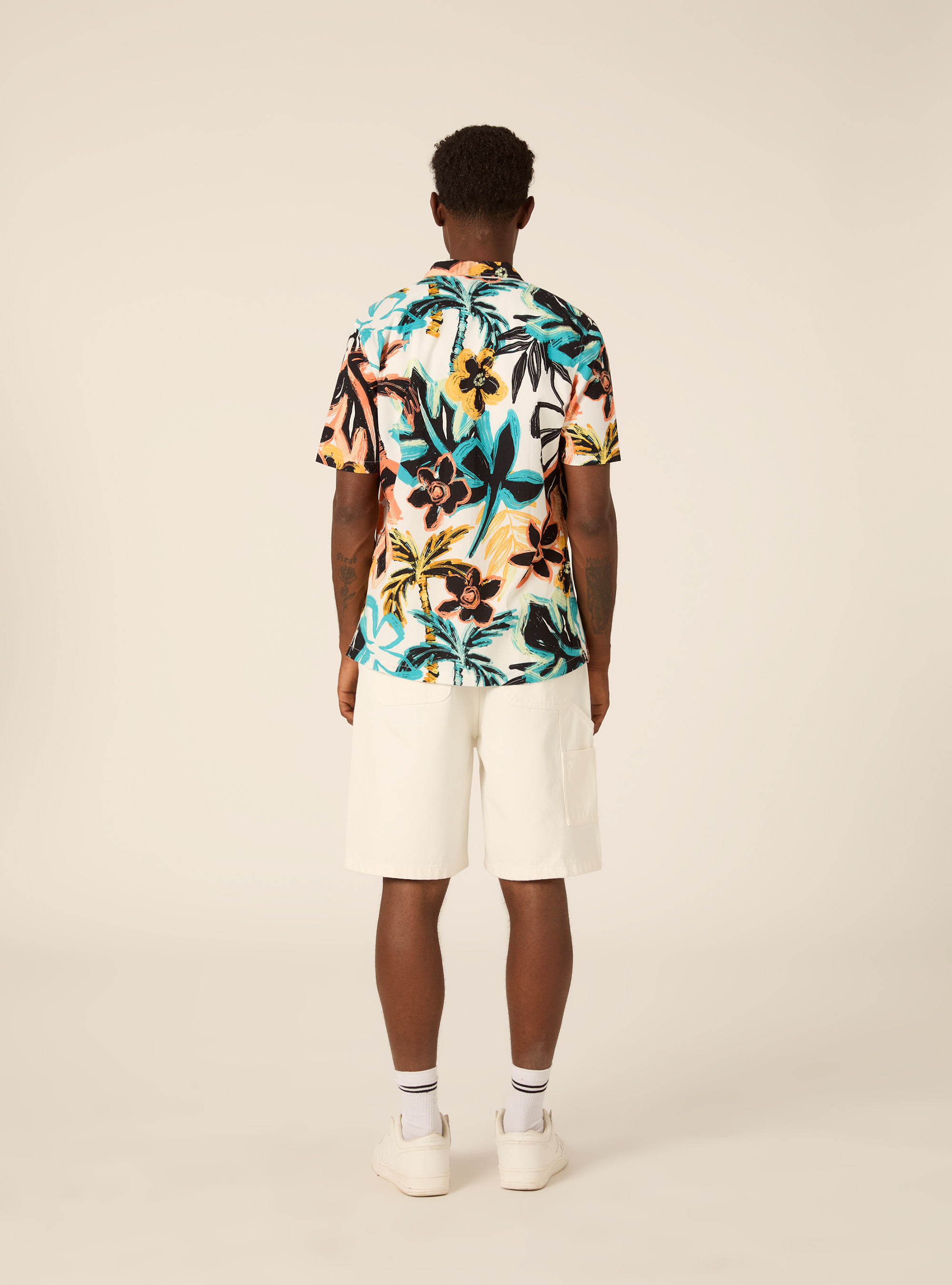 Camisa de Manga Corta con Estampado Tropical, WH1 OFF WHITE