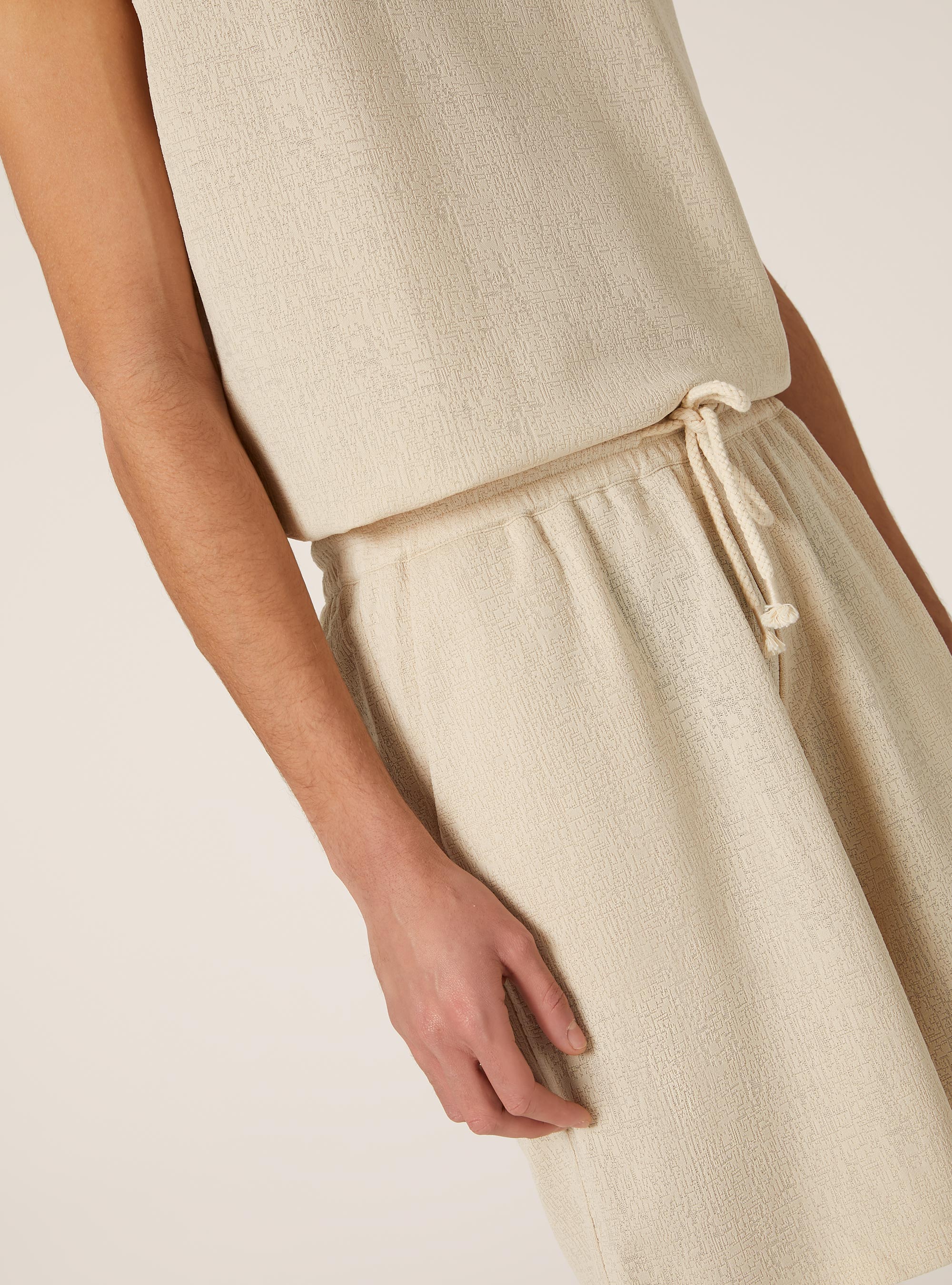 Bermuda avec texture et cordon de serrage, CR3 CREAM LIGHT