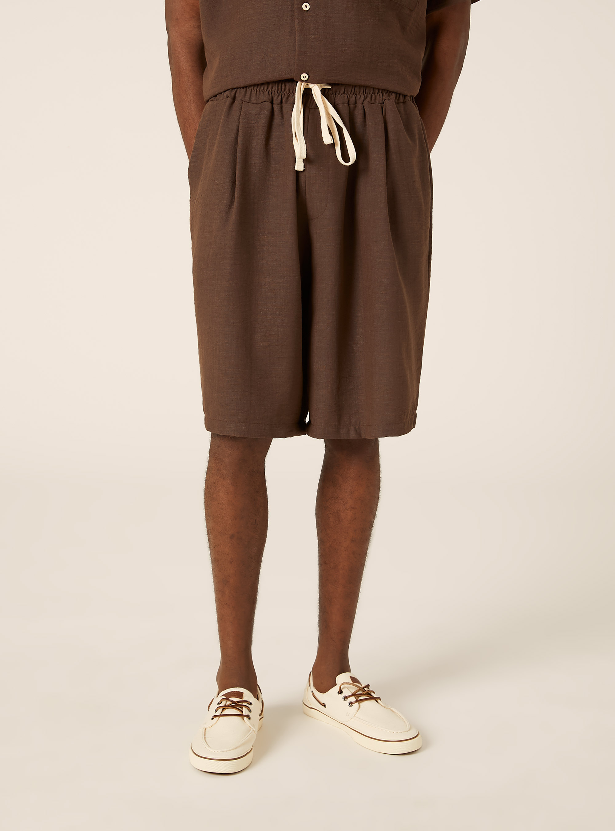 Slub Fabric Bermuda Shorts, BG2 BEIGE MEDIUM