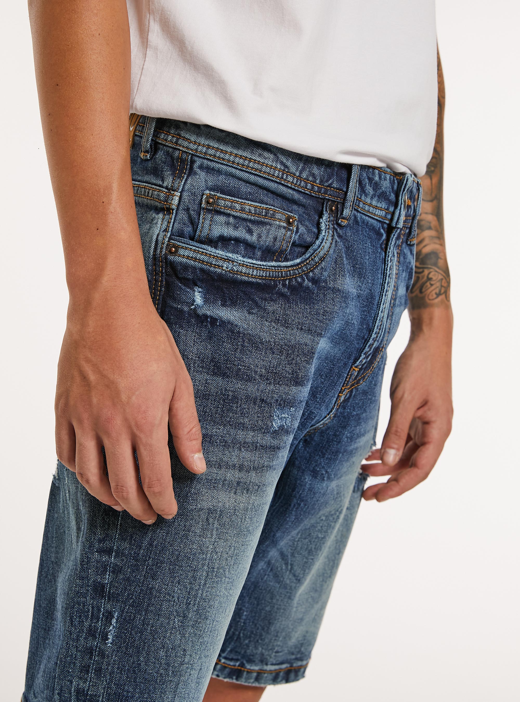 Slim Fit Stretch Denim Bermudas mit Rissen, D001 DEEP BLUE