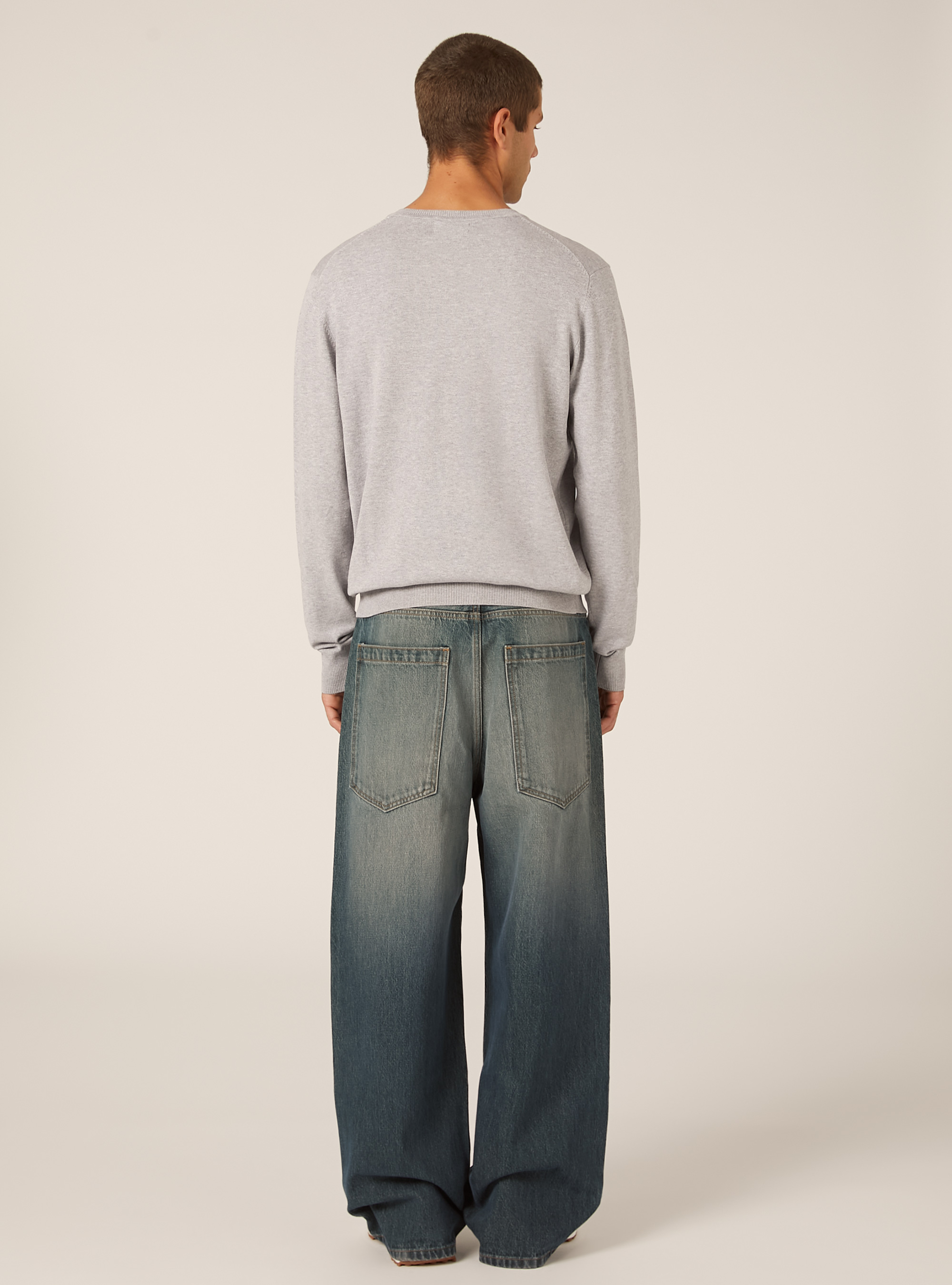 Pull &agrave; col en V en viscose Ecovero, MGY2 GREY MEL MEDIUM