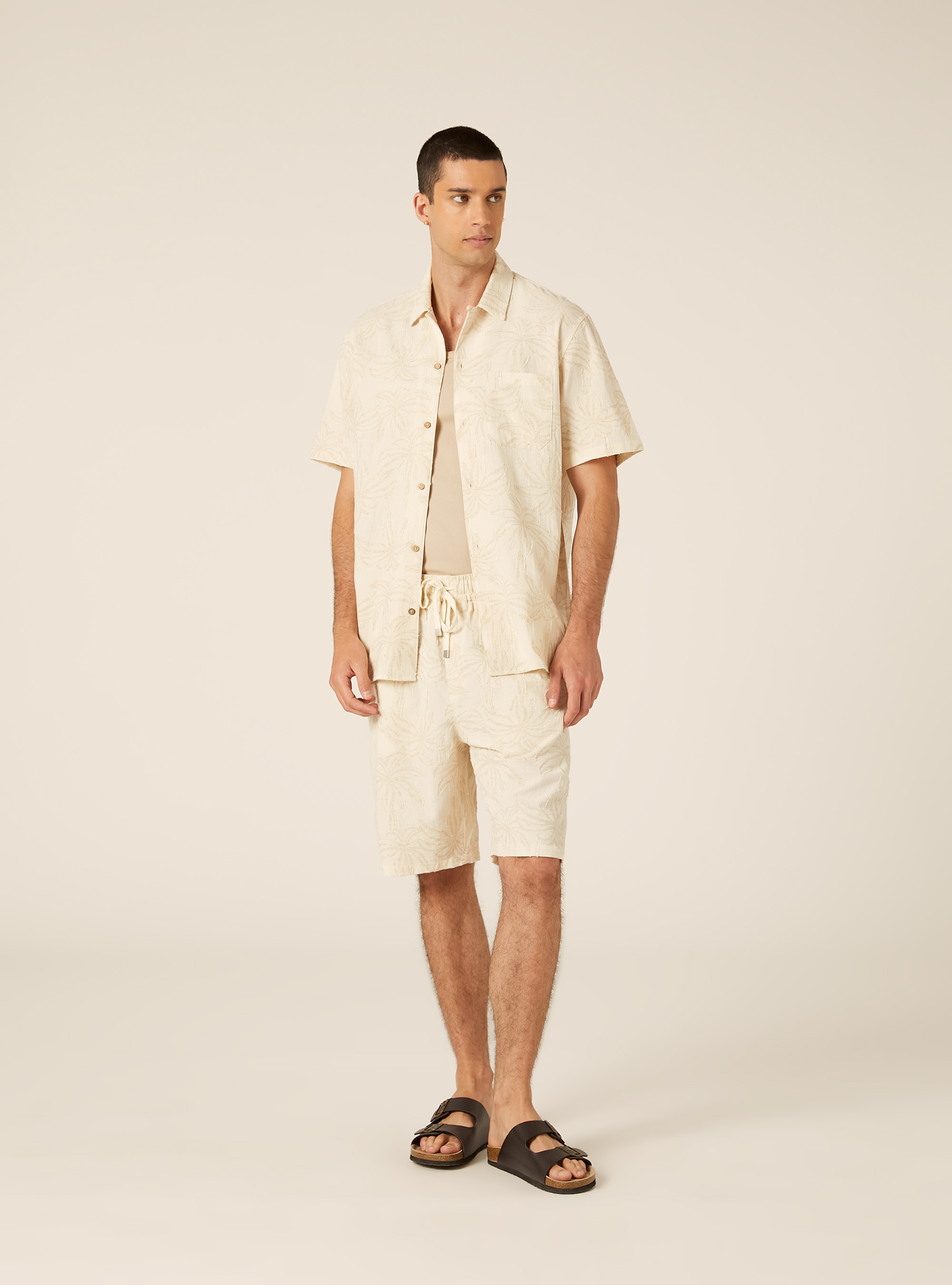 Tone-on-Tone Palm Pattern Short Sleeve Shirt, CR3 CREAM LIGHT