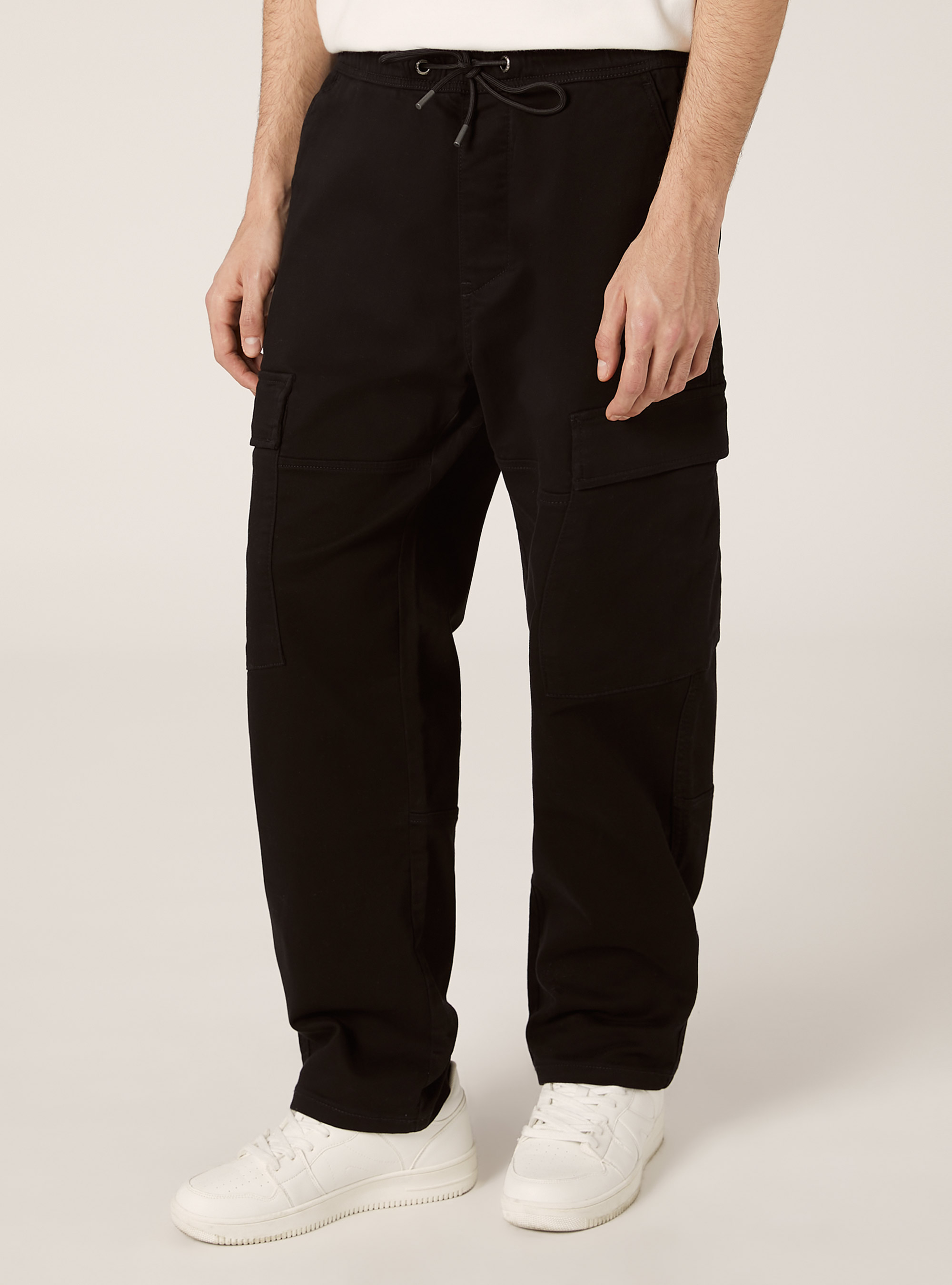 Pantalon cargo avec taille &eacute;lastiqu&eacute;e, BK1 BLACK