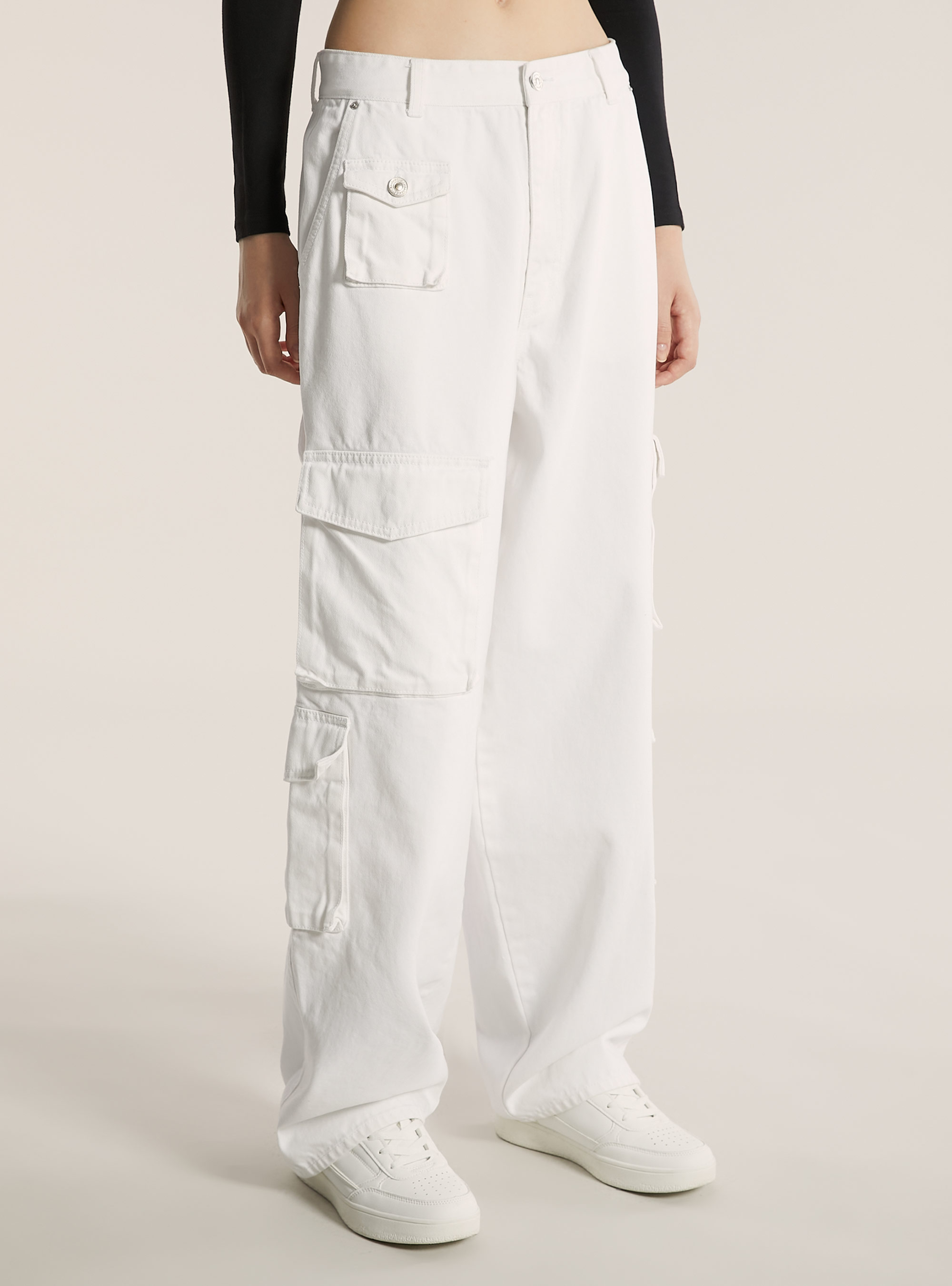 Jeans multi-cargos &agrave; coupe confortable, D099 WHITE