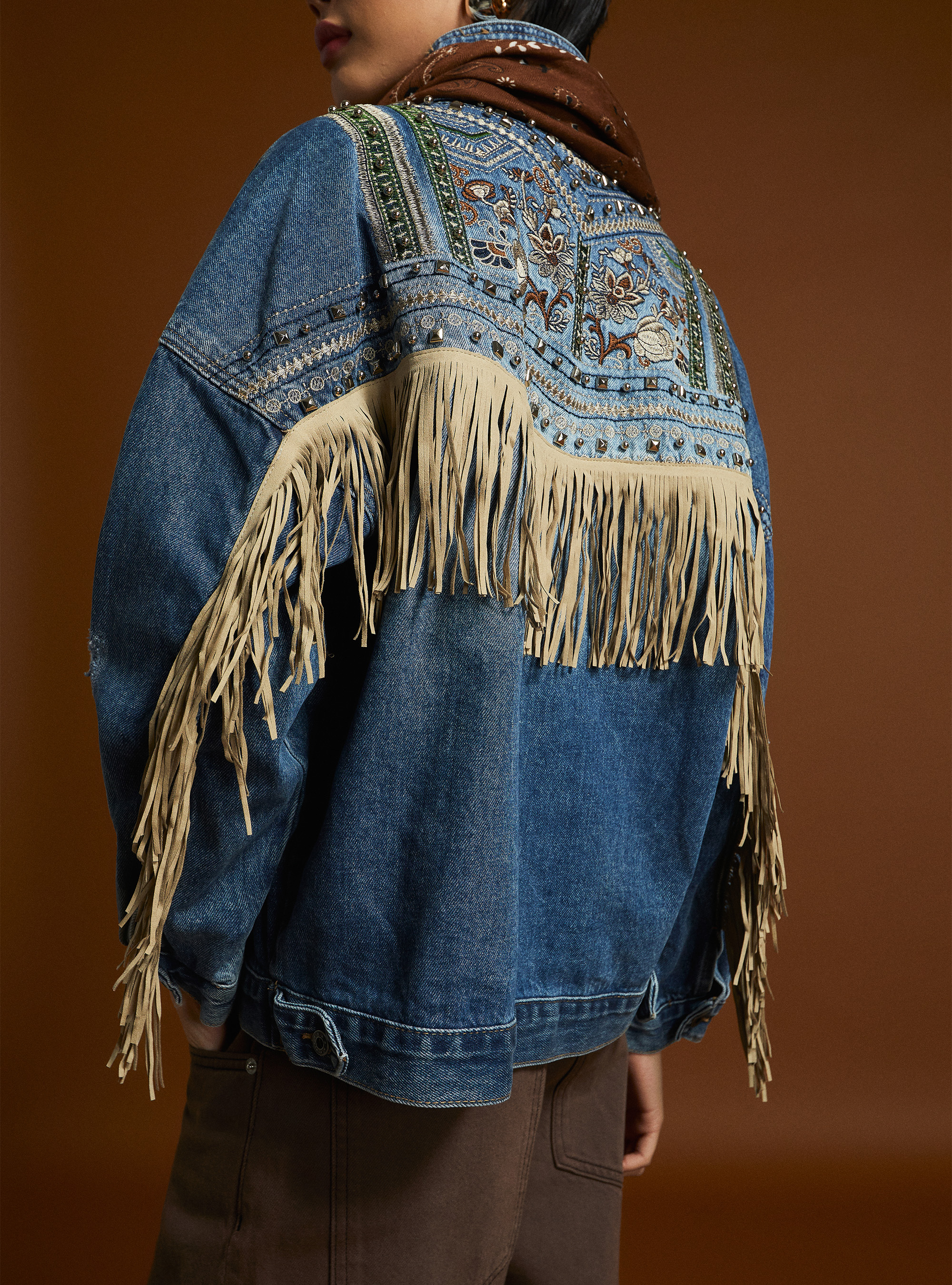 Denim jacket with fringes, D004 MEDIUM LIGHT BLUE