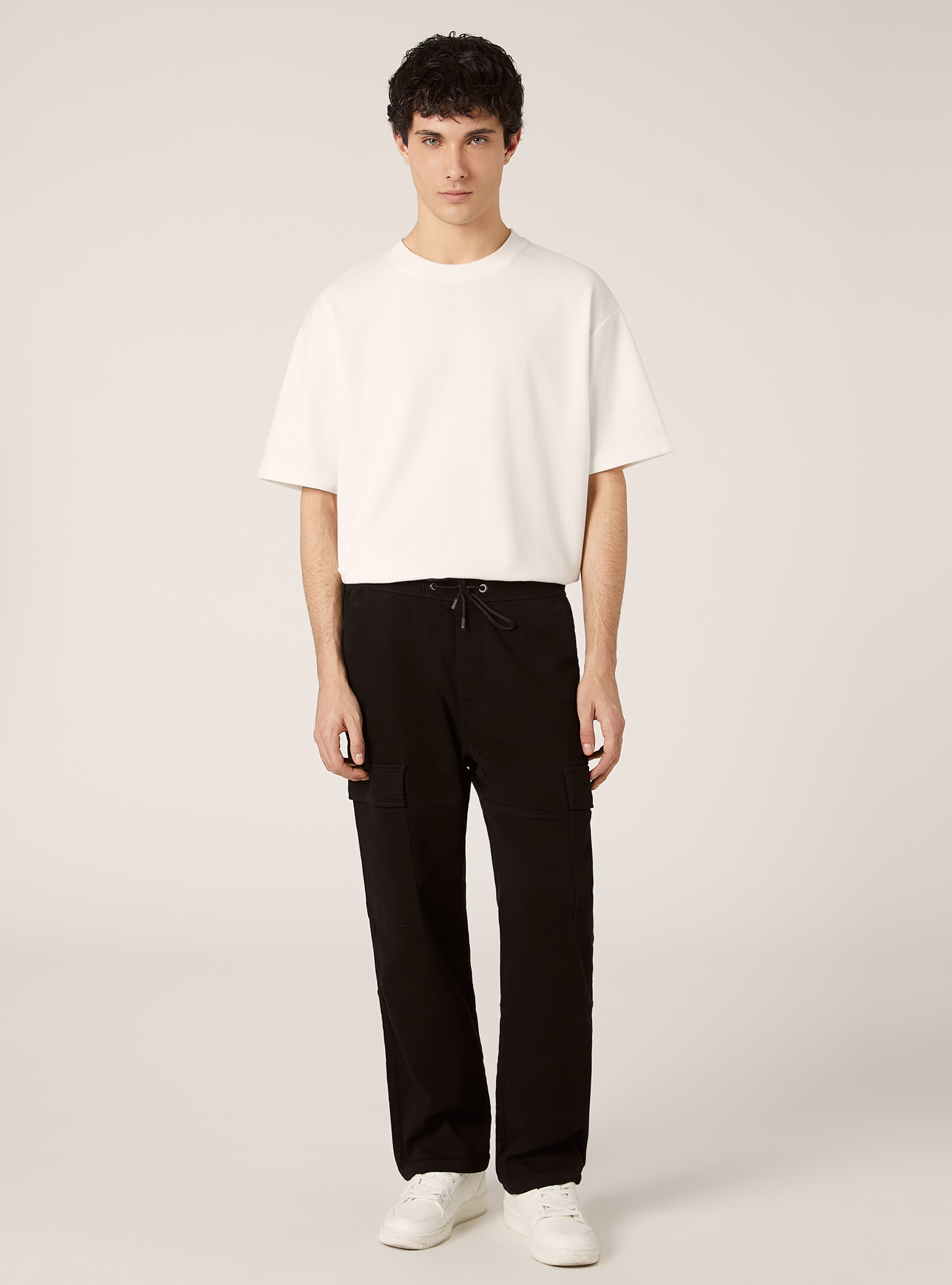 Pantalon cargo avec taille &eacute;lastiqu&eacute;e, BK1 BLACK