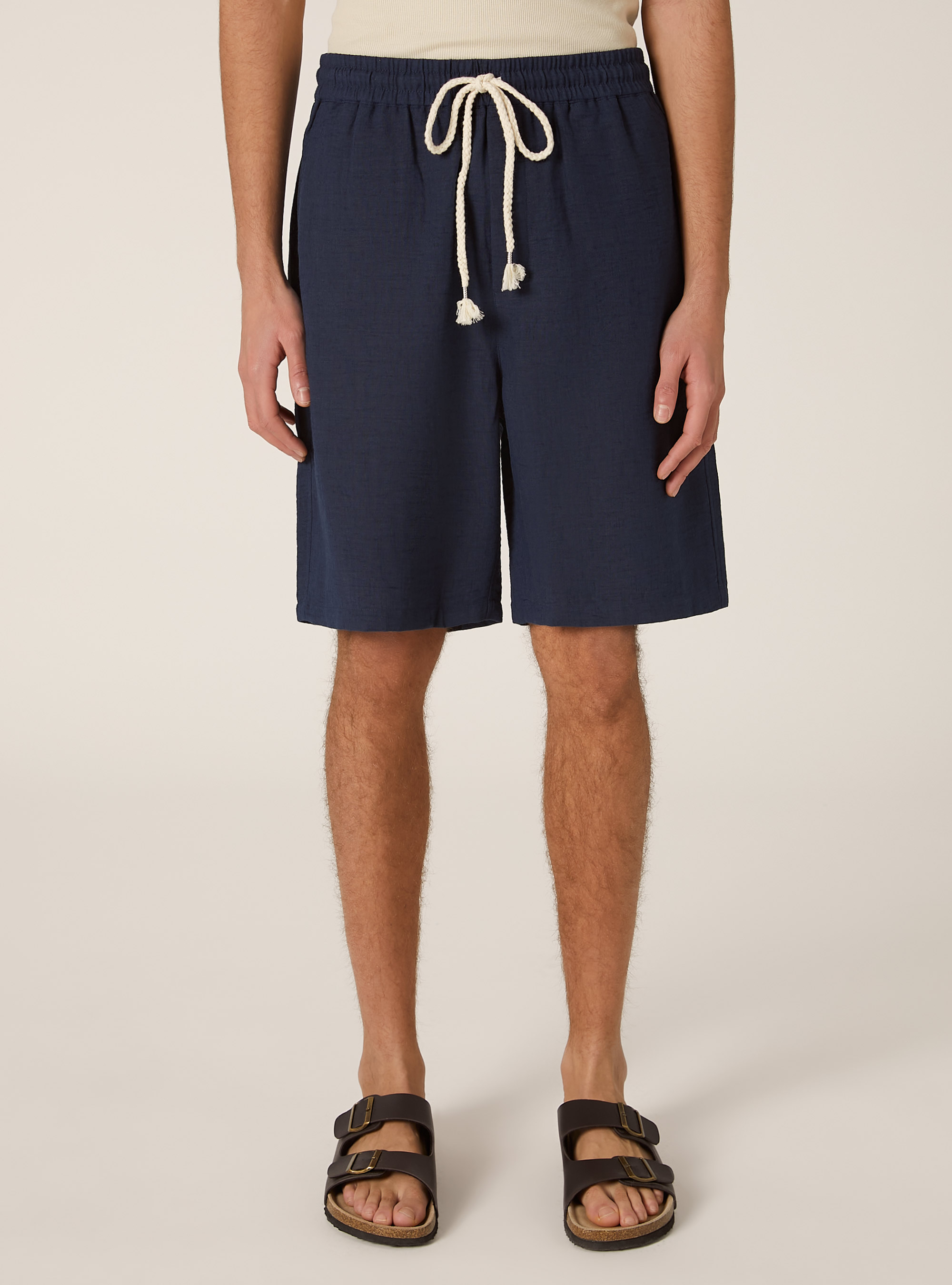 Bermuda l&eacute;ger avec taille &eacute;lastiqu&eacute;e, NA2 NAVY MEDIUM