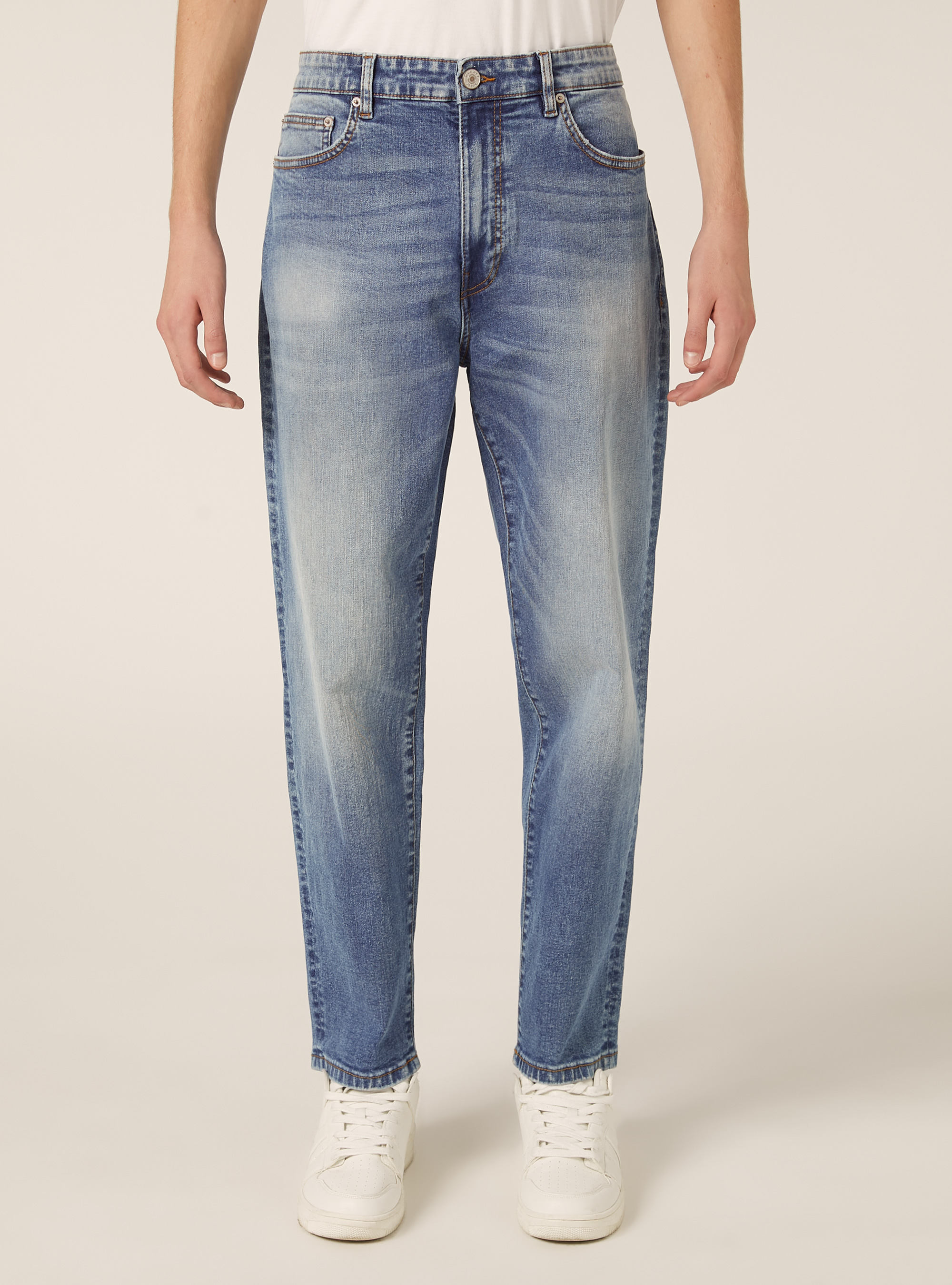 Jeans coupe d&eacute;contract&eacute;e, D003 MEDIUM BLUE