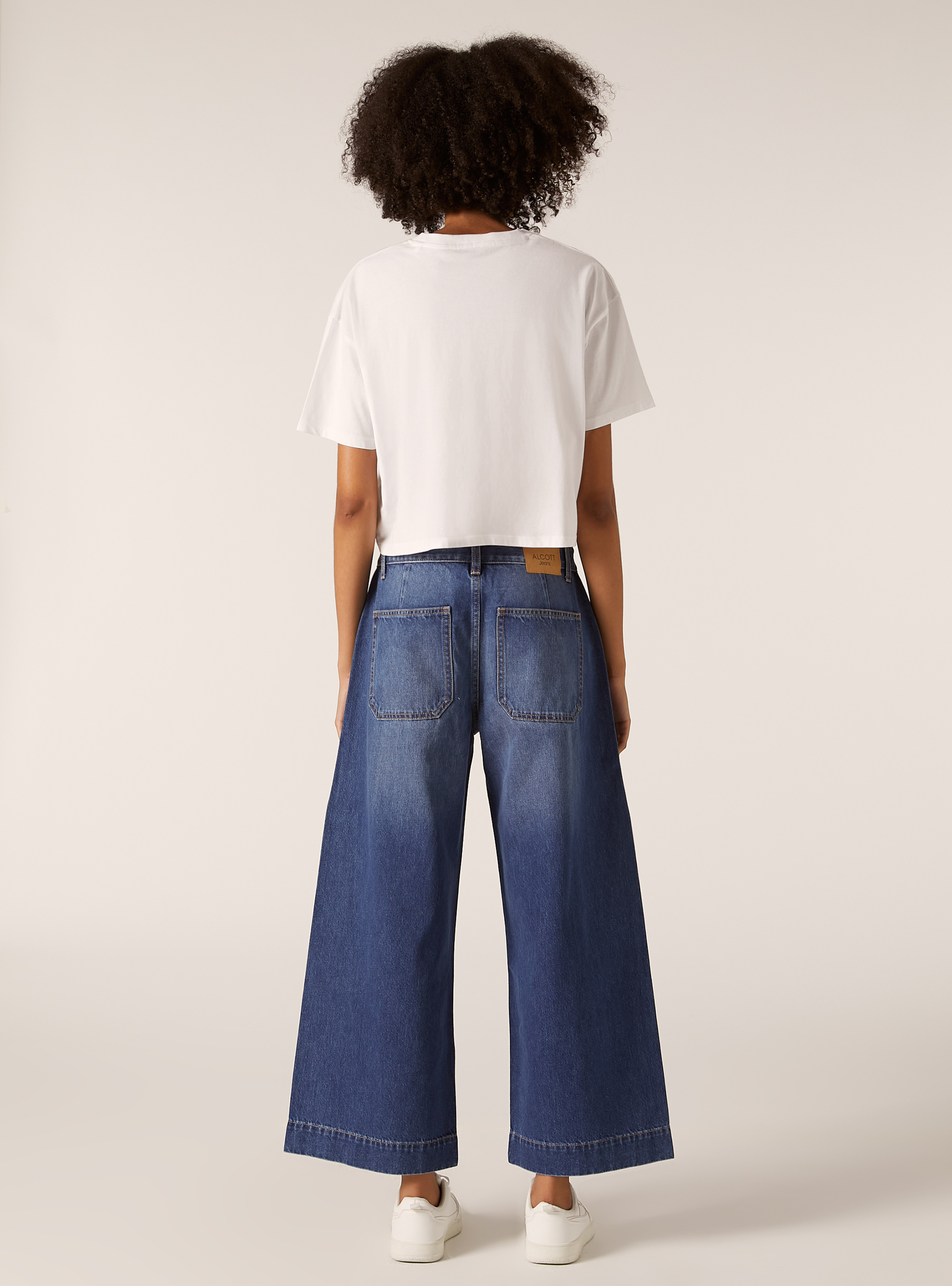 Jean crois&eacute; &agrave; jambe large de couleur, D003 MEDIUM BLUE